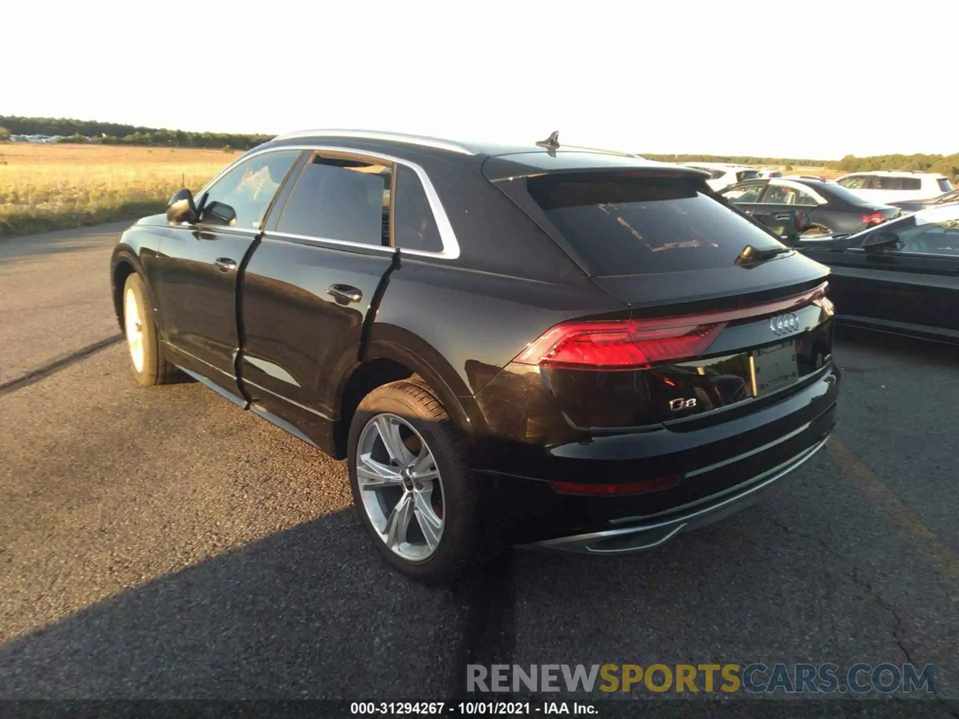 3 Photograph of a damaged car WA1BVAF1XMD029210 AUDI Q8 2021