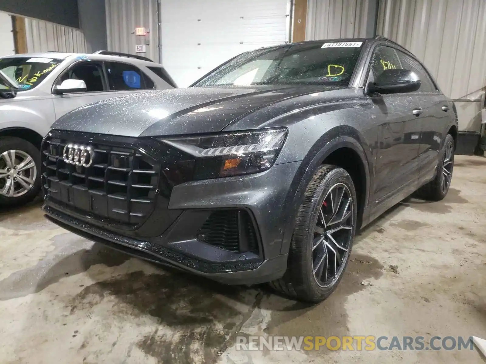 2 Photograph of a damaged car WA1EVAF10MD005043 AUDI Q8 2021