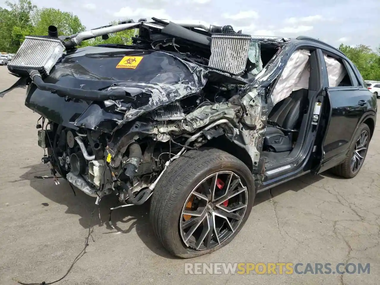 2 Photograph of a damaged car WA1EVAF10MD005513 AUDI Q8 2021