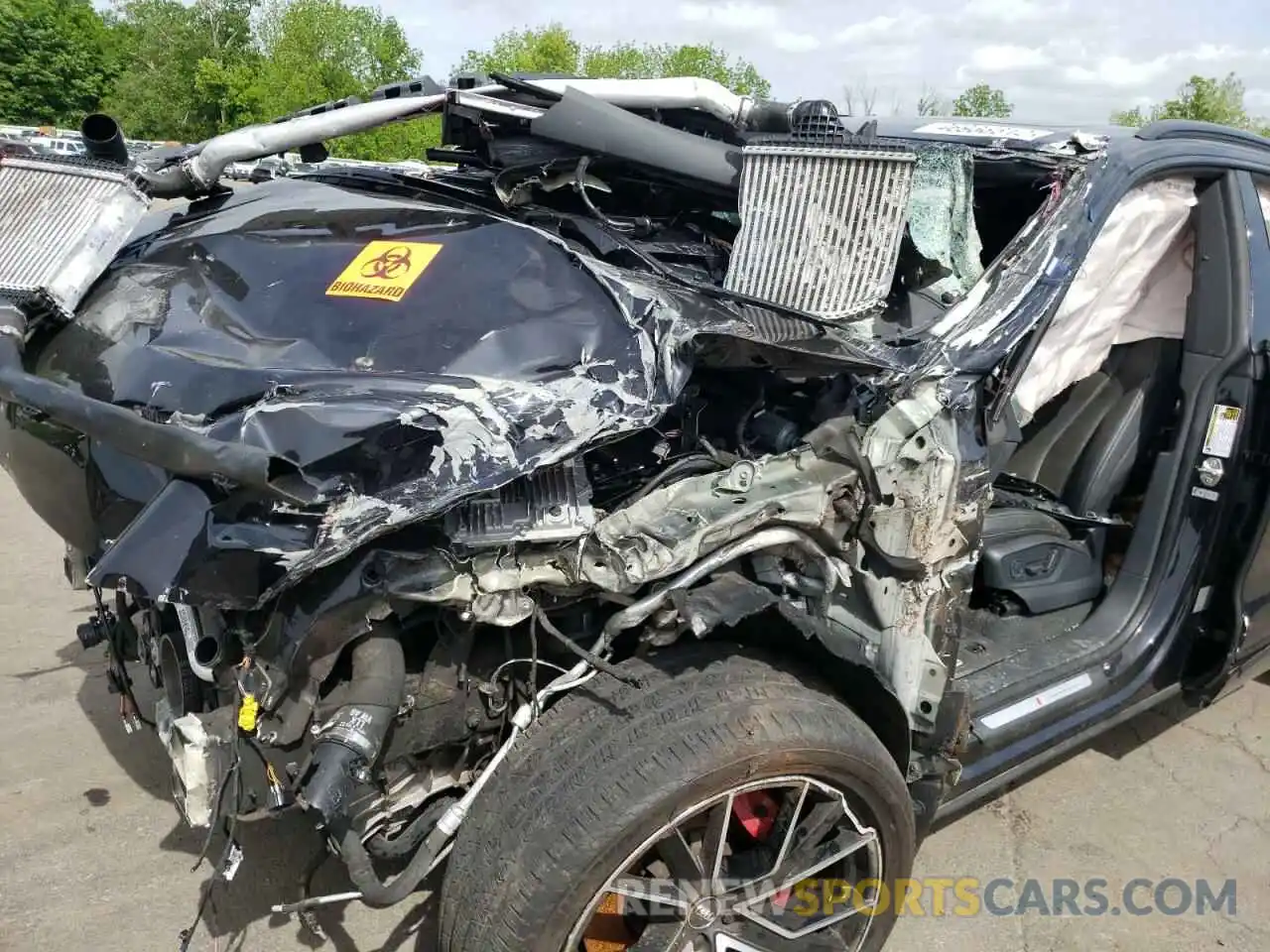 9 Photograph of a damaged car WA1EVAF10MD005513 AUDI Q8 2021