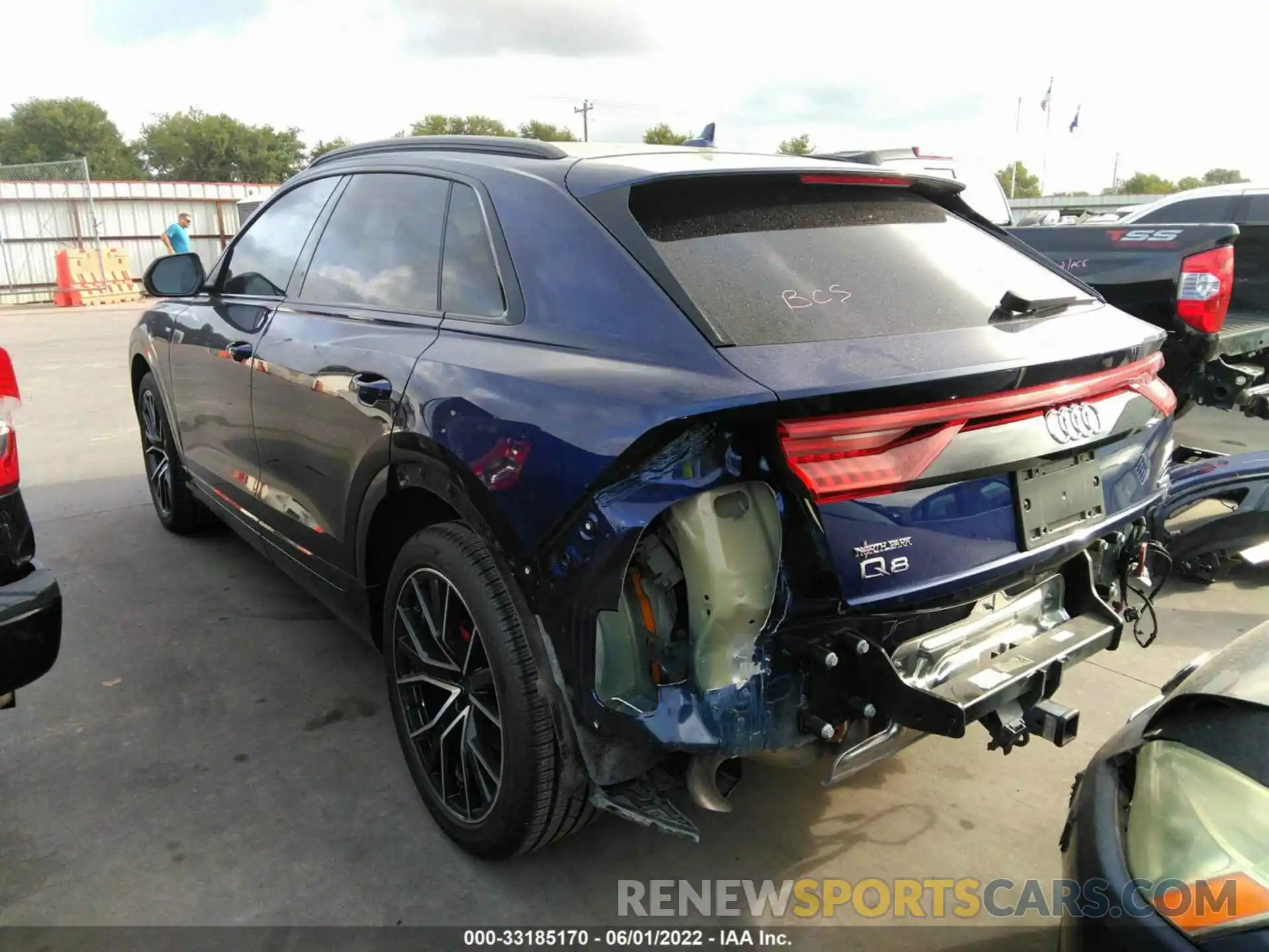 3 Photograph of a damaged car WA1EVAF10MD014986 AUDI Q8 2021