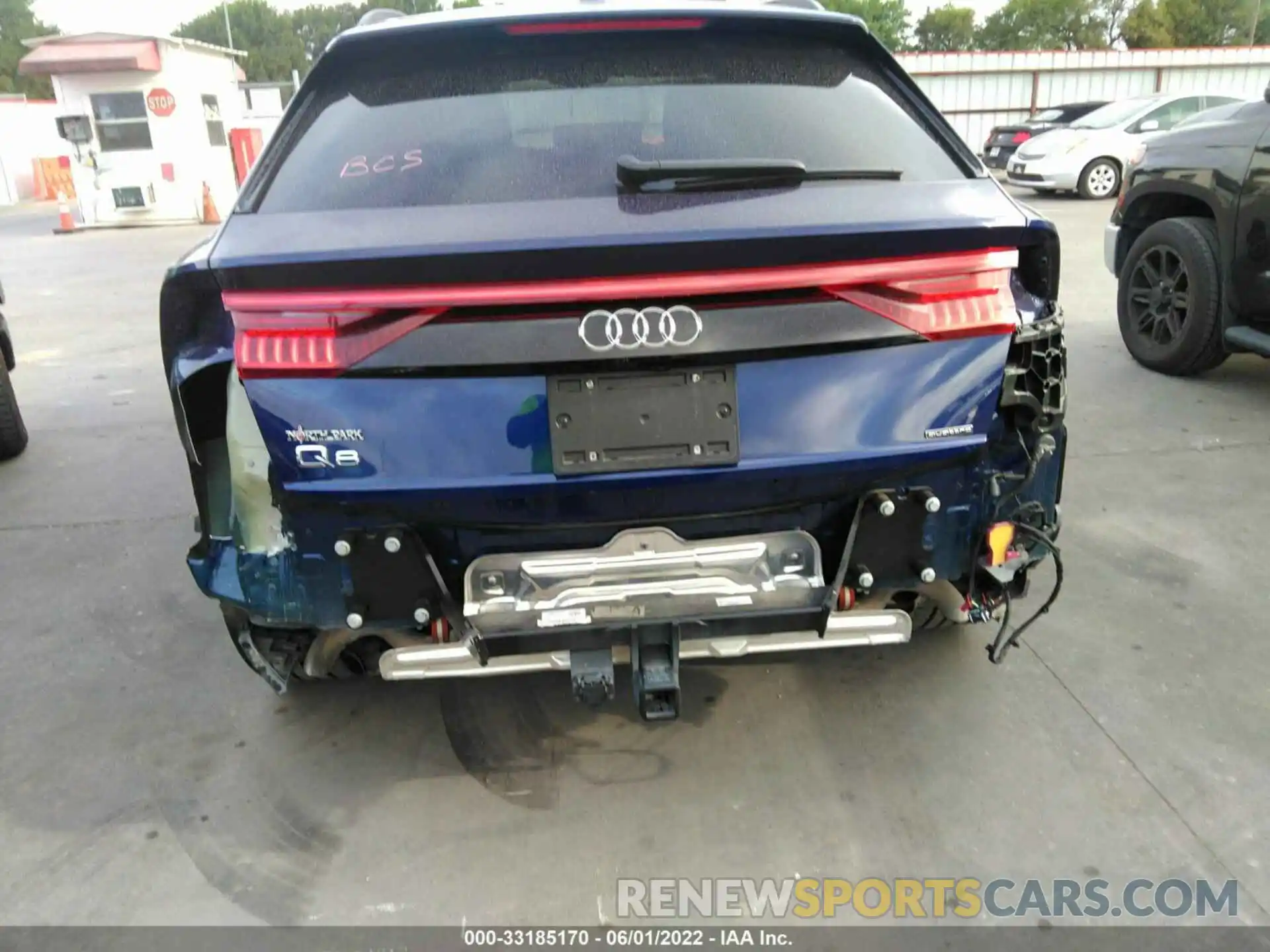 6 Photograph of a damaged car WA1EVAF10MD014986 AUDI Q8 2021