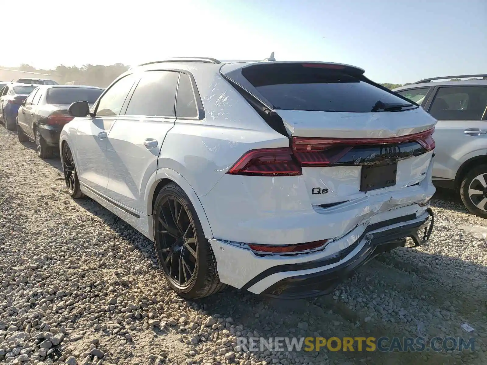 3 Photograph of a damaged car WA1EVAF11MD002264 AUDI Q8 2021