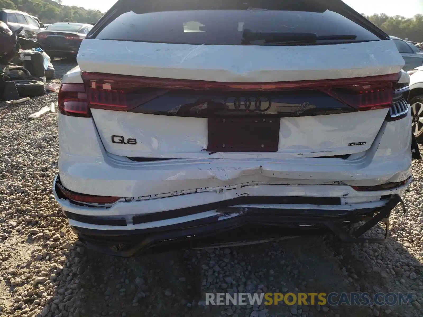 9 Photograph of a damaged car WA1EVAF11MD002264 AUDI Q8 2021