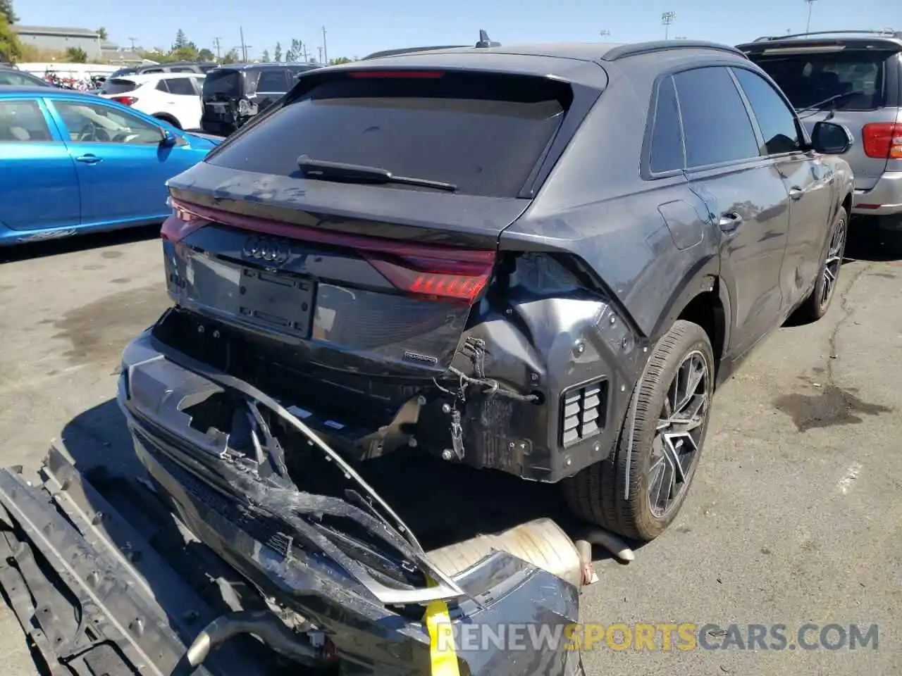 4 Photograph of a damaged car WA1EVAF11MD020649 AUDI Q8 2021