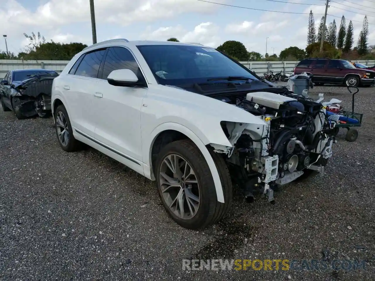 1 Photograph of a damaged car WA1EVAF12MD019137 AUDI Q8 2021