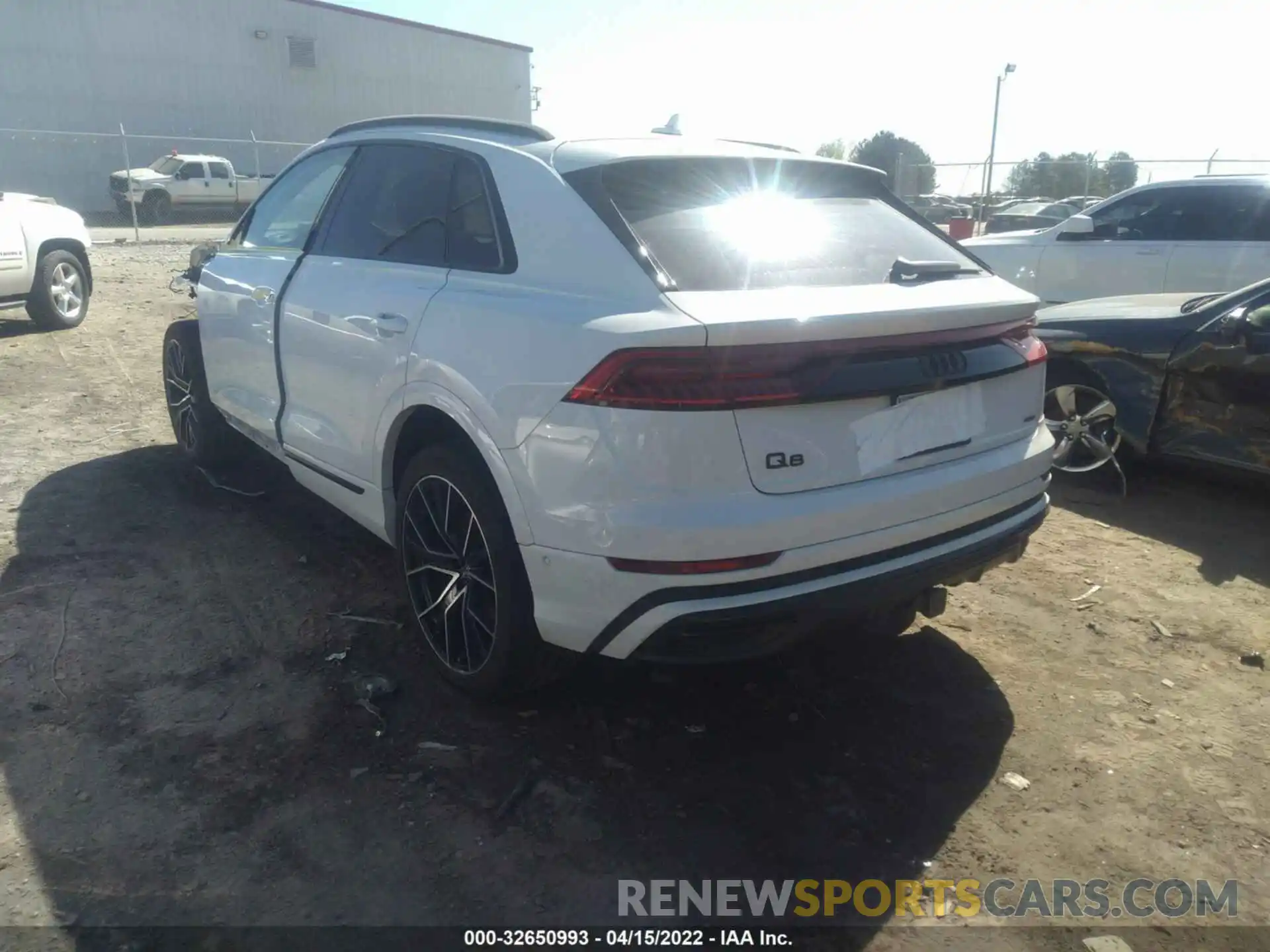 3 Photograph of a damaged car WA1EVAF12MD032275 AUDI Q8 2021