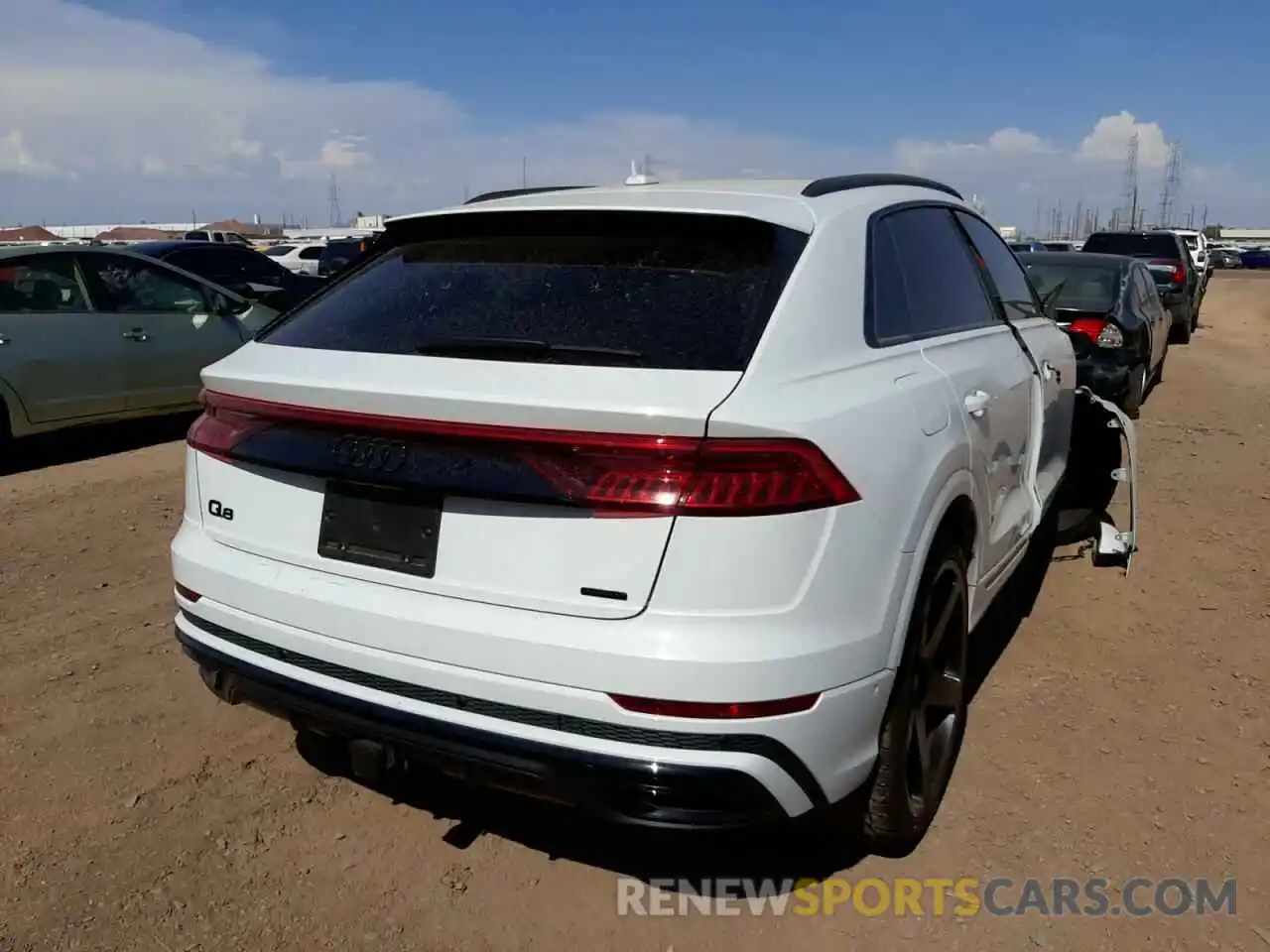 4 Photograph of a damaged car WA1EVAF13MD001665 AUDI Q8 2021