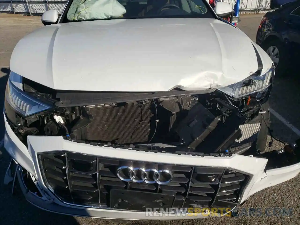 7 Photograph of a damaged car WA1EVAF13MD021463 AUDI Q8 2021