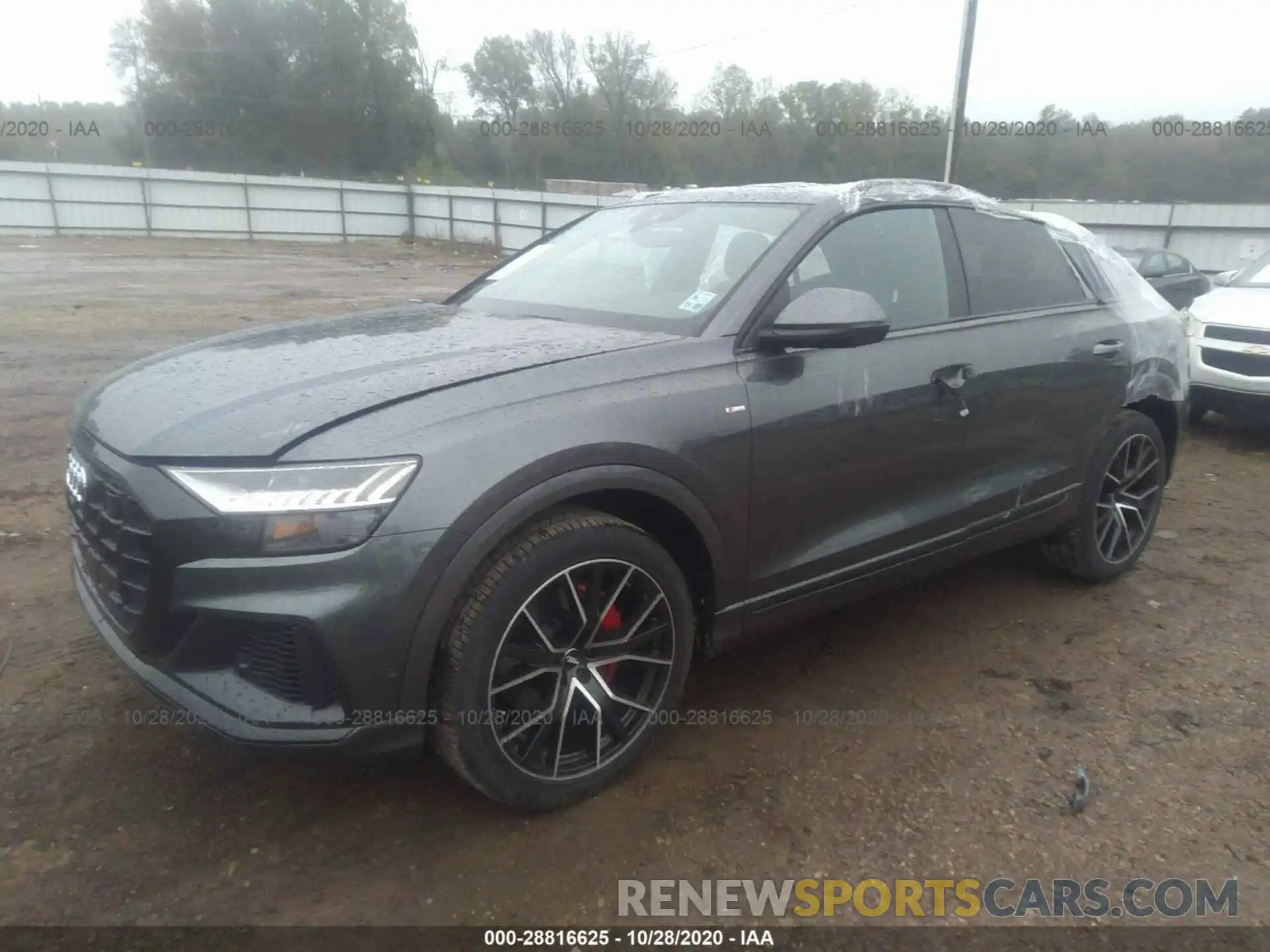 2 Фотография поврежденного автомобиля WA1EVAF14MD004574 AUDI Q8 2021