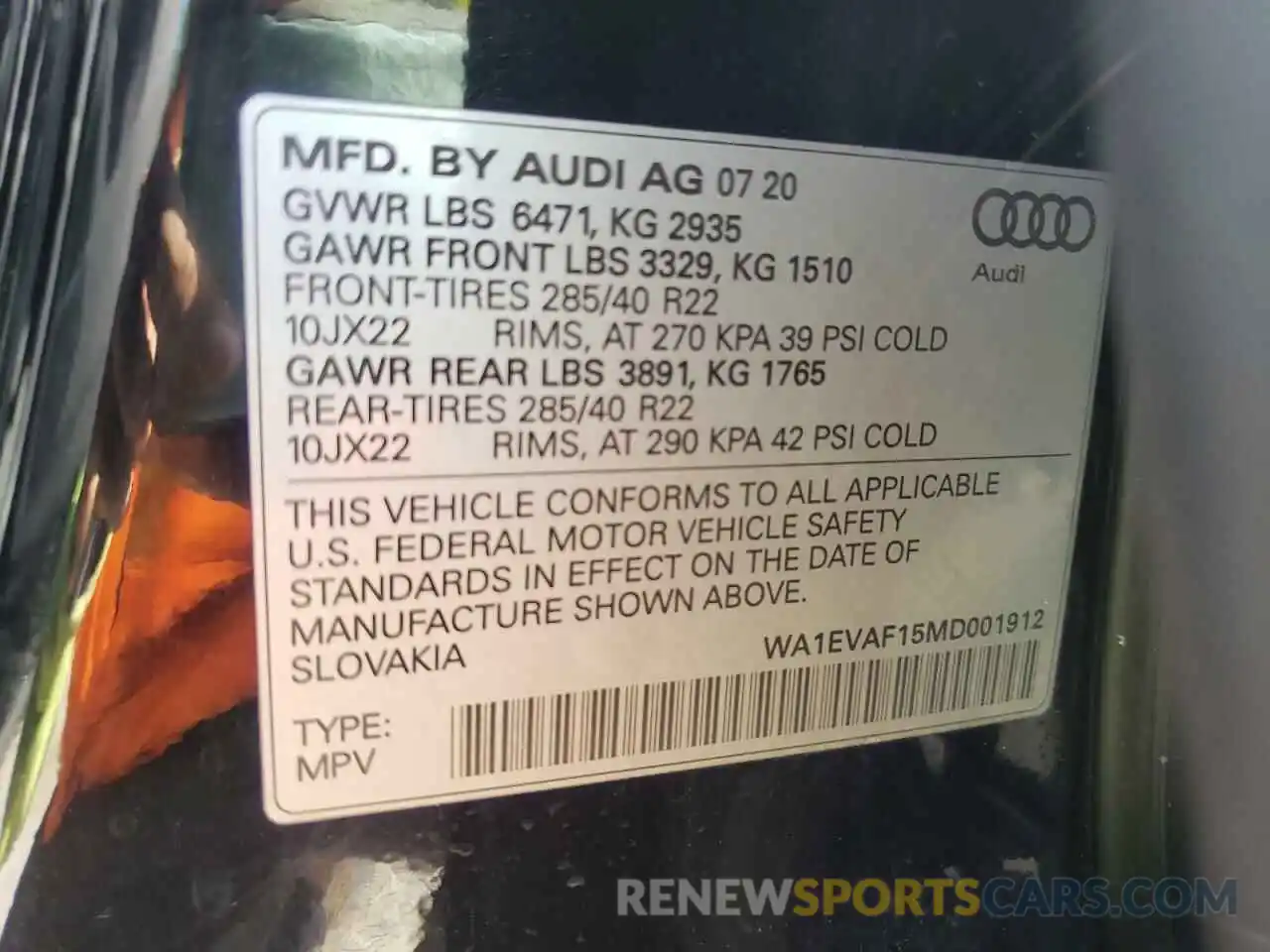 10 Photograph of a damaged car WA1EVAF15MD001912 AUDI Q8 2021