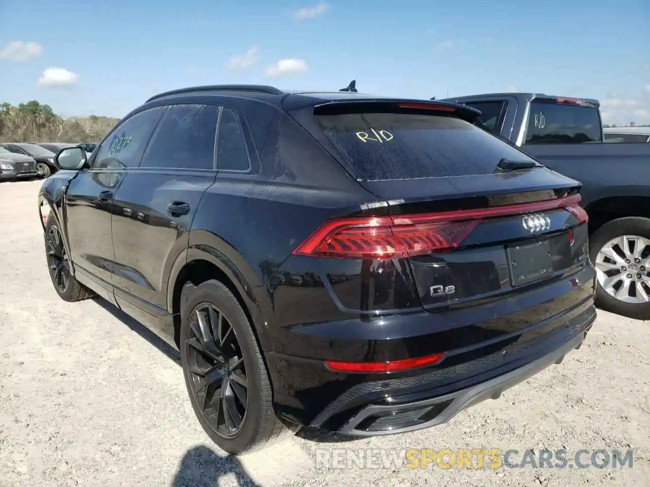 3 Фотография поврежденного автомобиля WA1EVAF15MD001912 AUDI Q8 2021