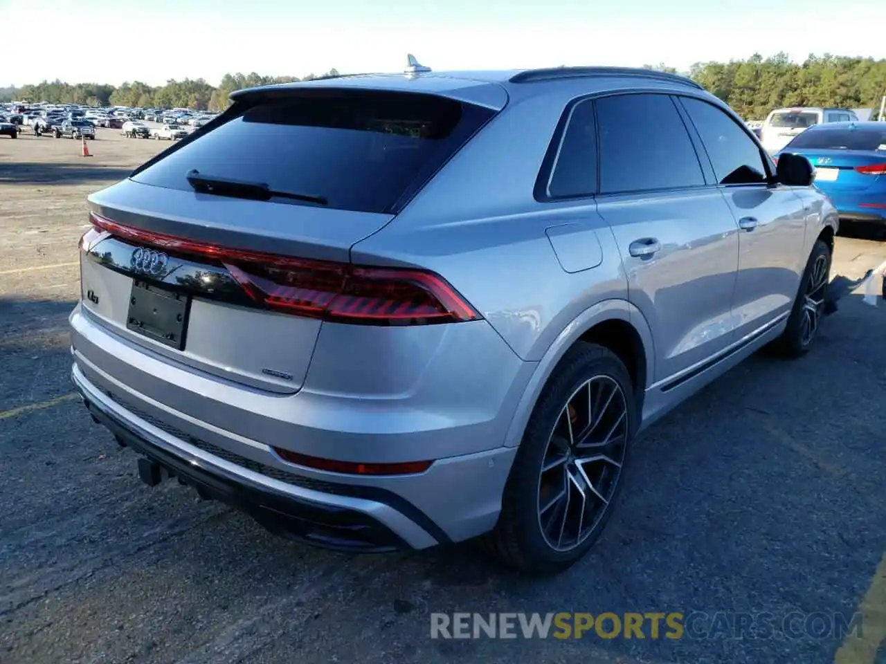 4 Photograph of a damaged car WA1EVAF15MD006933 AUDI Q8 2021