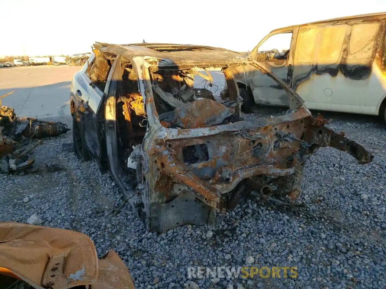 1 Photograph of a damaged car WA1EVAF15MD013879 AUDI Q8 2021