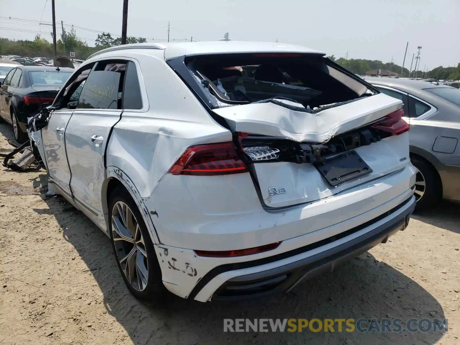 3 Photograph of a damaged car WA1EVAF16MD009596 AUDI Q8 2021