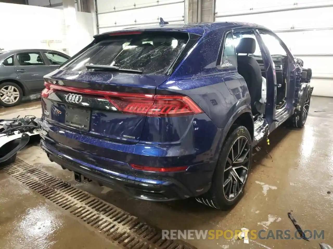 4 Фотография поврежденного автомобиля WA1EVAF16MD016208 AUDI Q8 2021