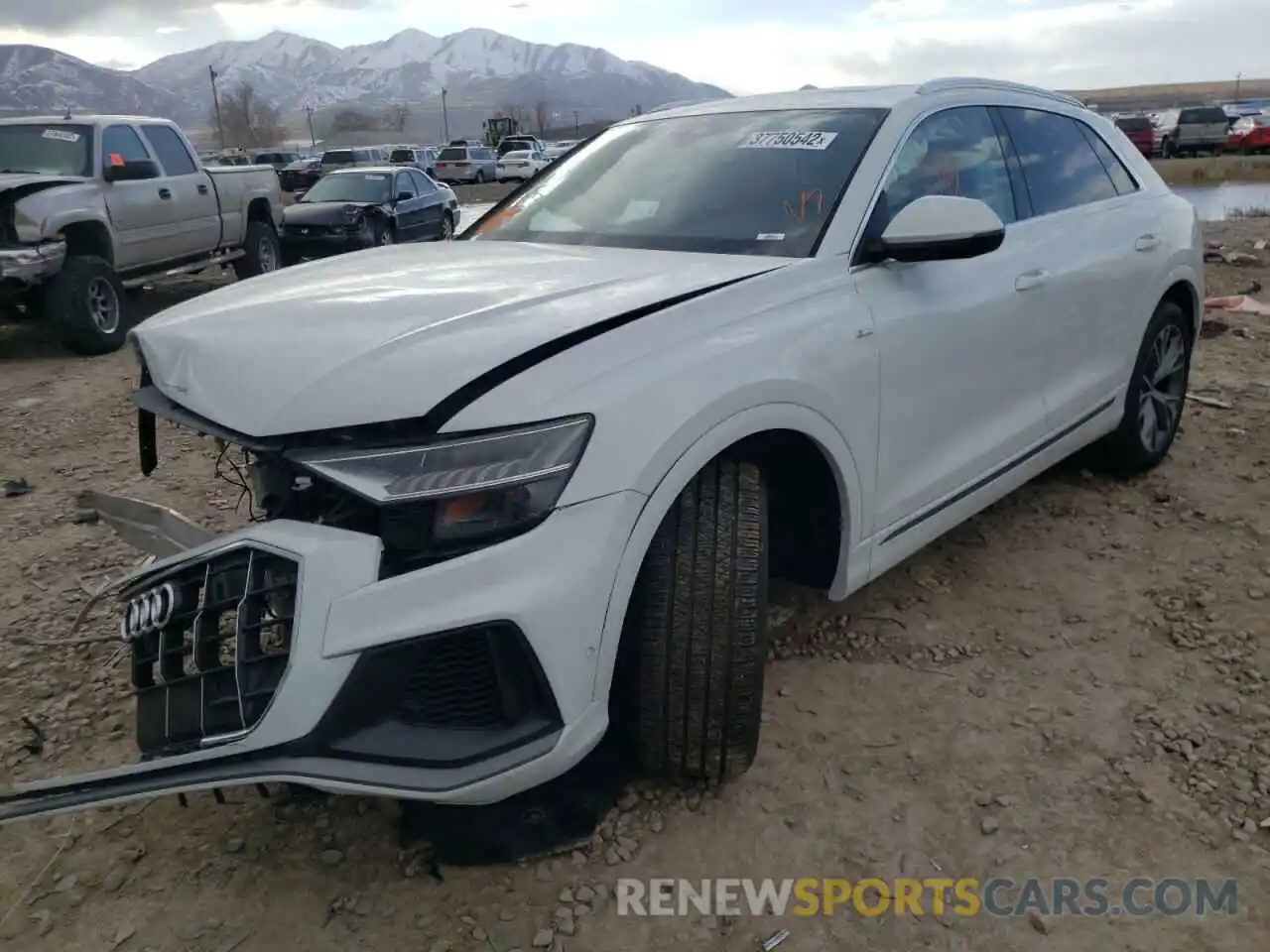 2 Photograph of a damaged car WA1EVAF16MD028987 AUDI Q8 2021