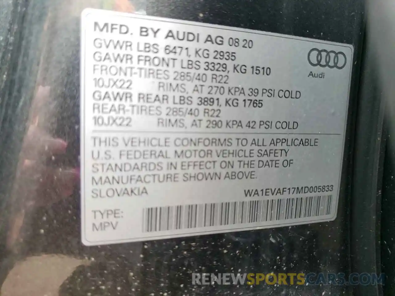 10 Photograph of a damaged car WA1EVAF17MD005833 AUDI Q8 2021