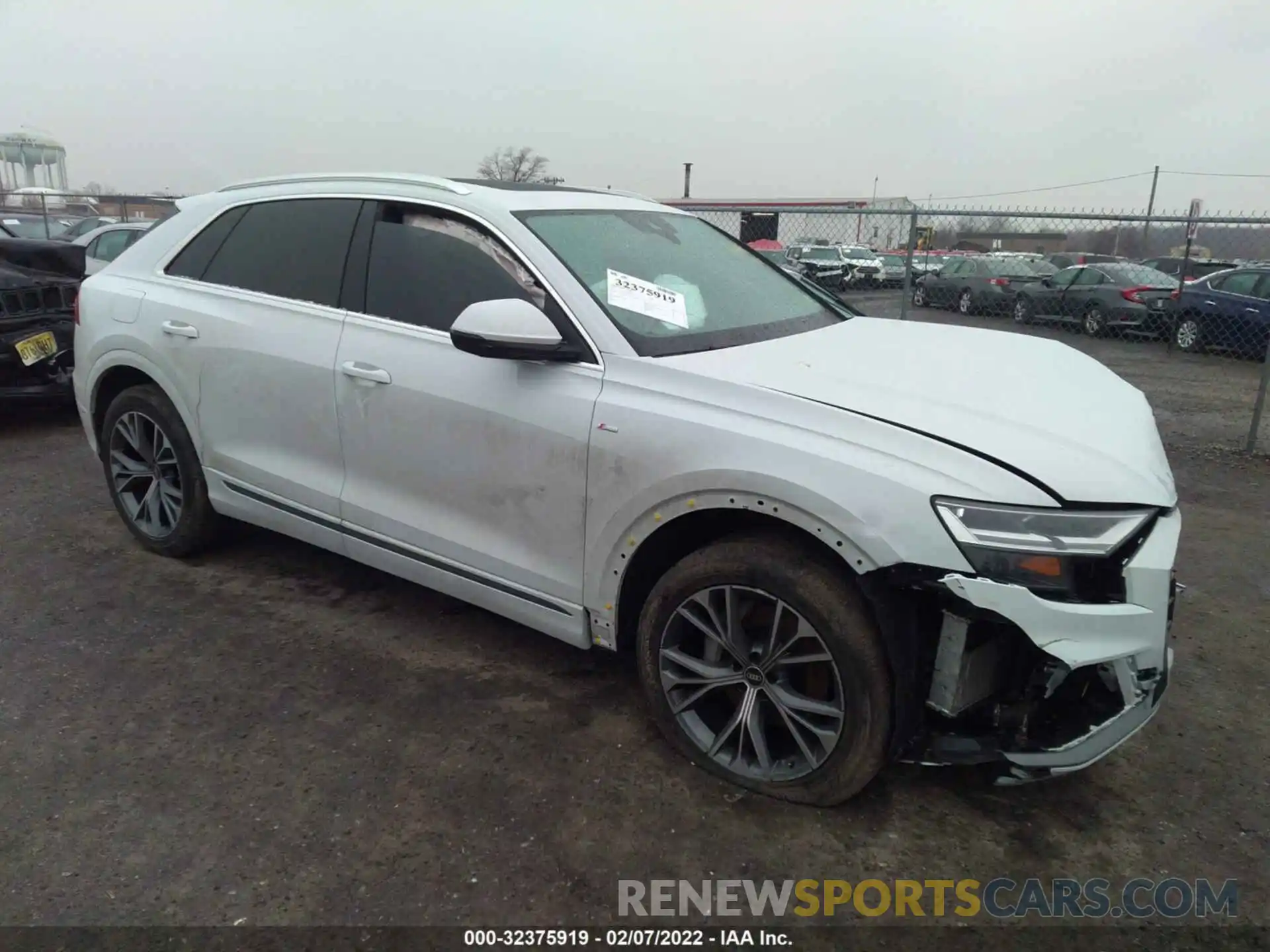 1 Photograph of a damaged car WA1EVAF17MD011518 AUDI Q8 2021