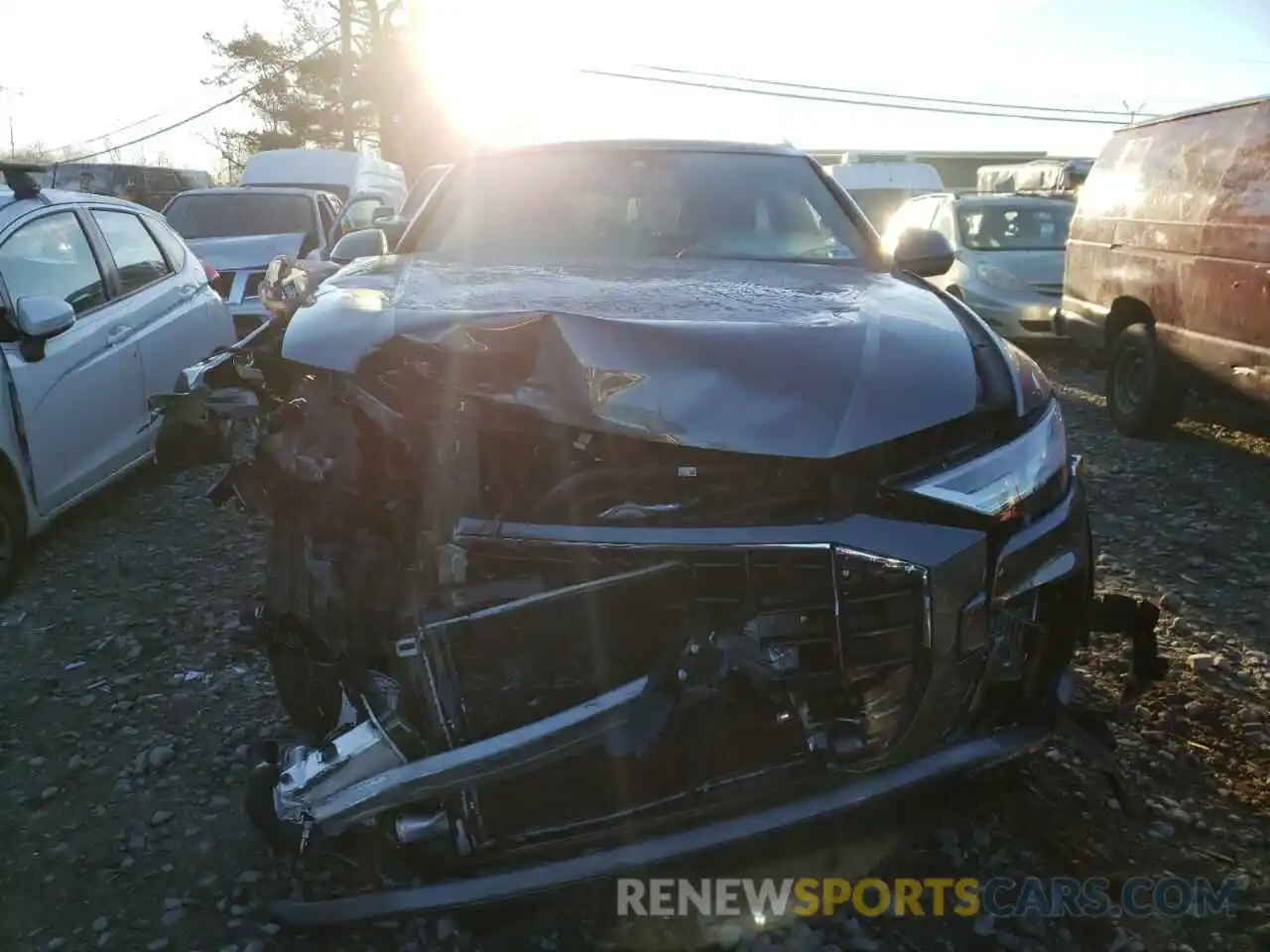 7 Photograph of a damaged car WA1EVAF18MD003573 AUDI Q8 2021