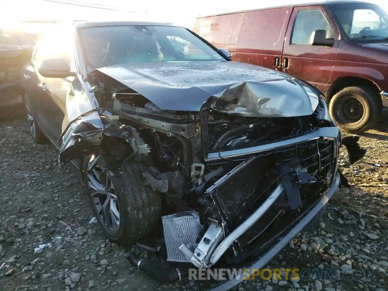 9 Photograph of a damaged car WA1EVAF18MD003573 AUDI Q8 2021