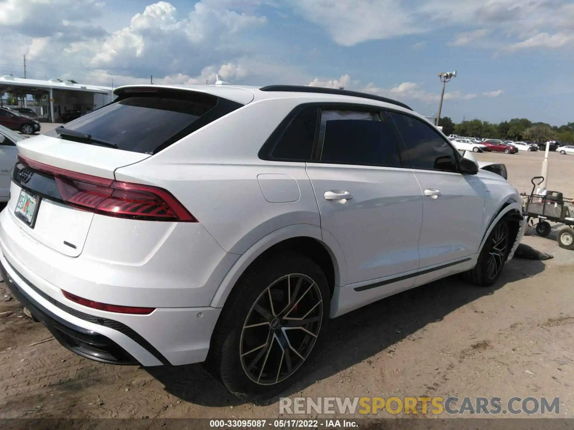 4 Фотография поврежденного автомобиля WA1EVAF18MD039974 AUDI Q8 2021