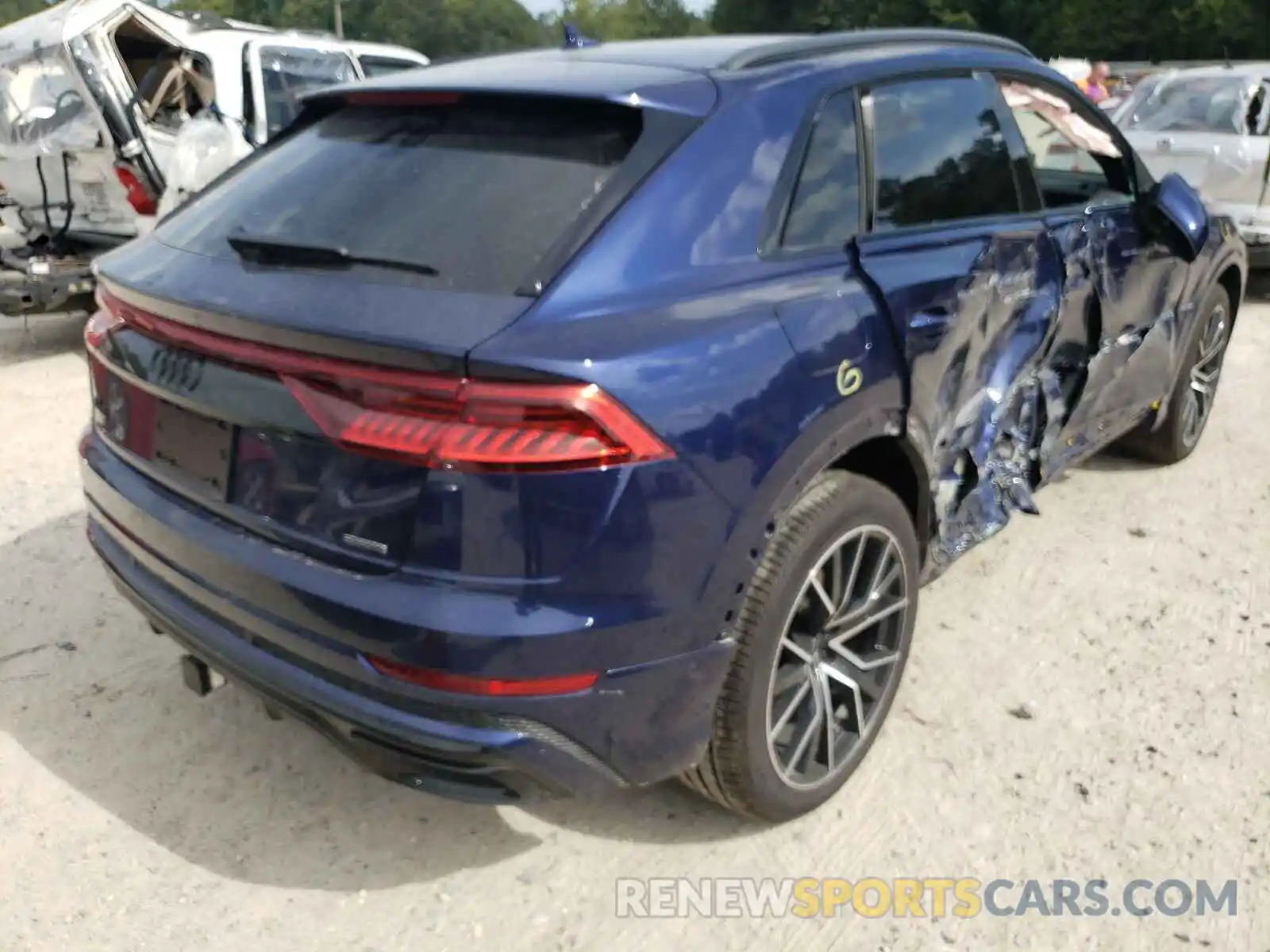 4 Photograph of a damaged car WA1EVAF1XMD032329 AUDI Q8 2021