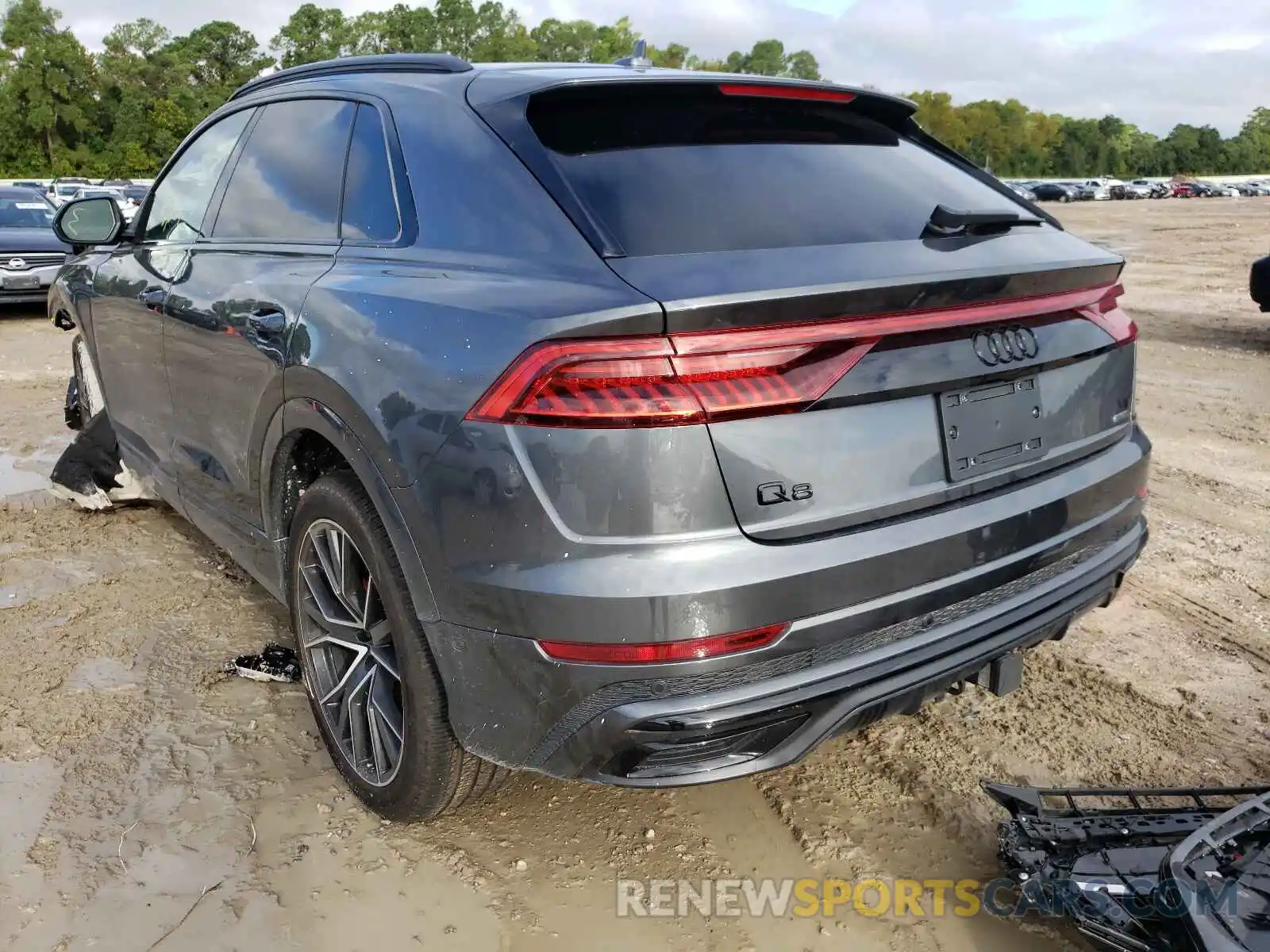 3 Photograph of a damaged car WA1FVAF12MD034113 AUDI Q8 2021