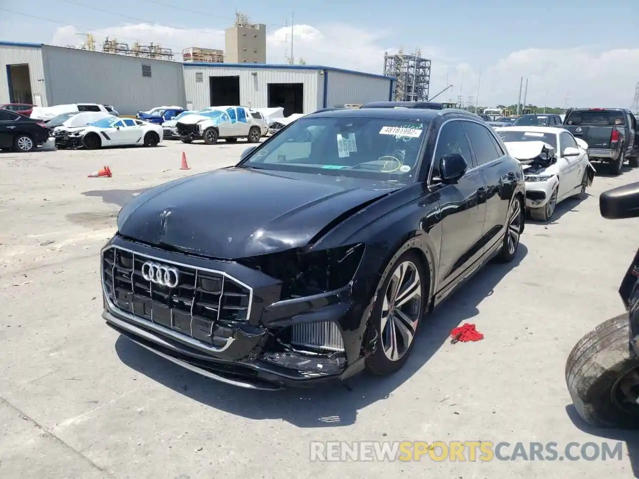 2 Фотография поврежденного автомобиля WA1FVAF13MD035187 AUDI Q8 2021