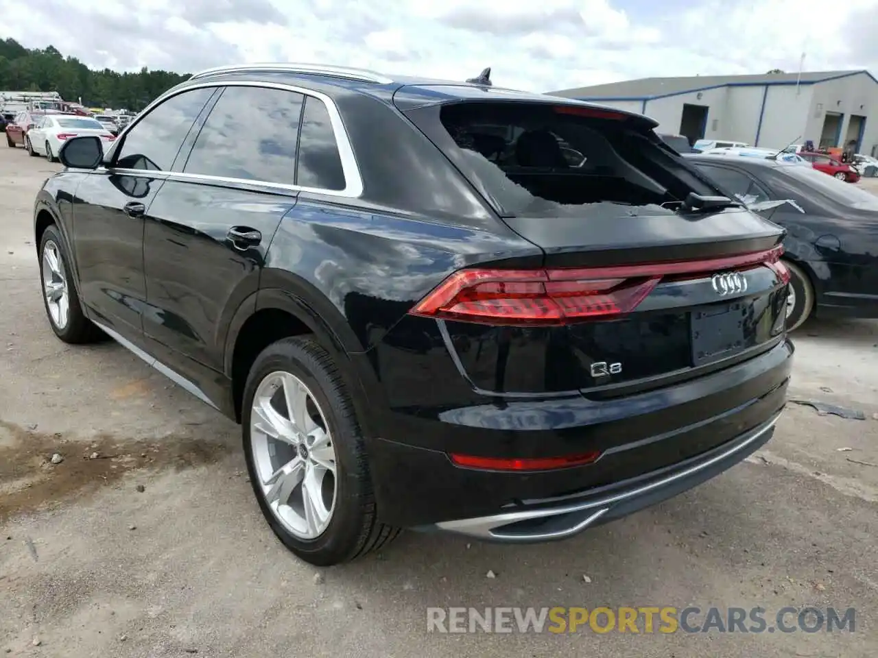 3 Photograph of a damaged car WA1AVBF10ND016677 AUDI Q8 2022