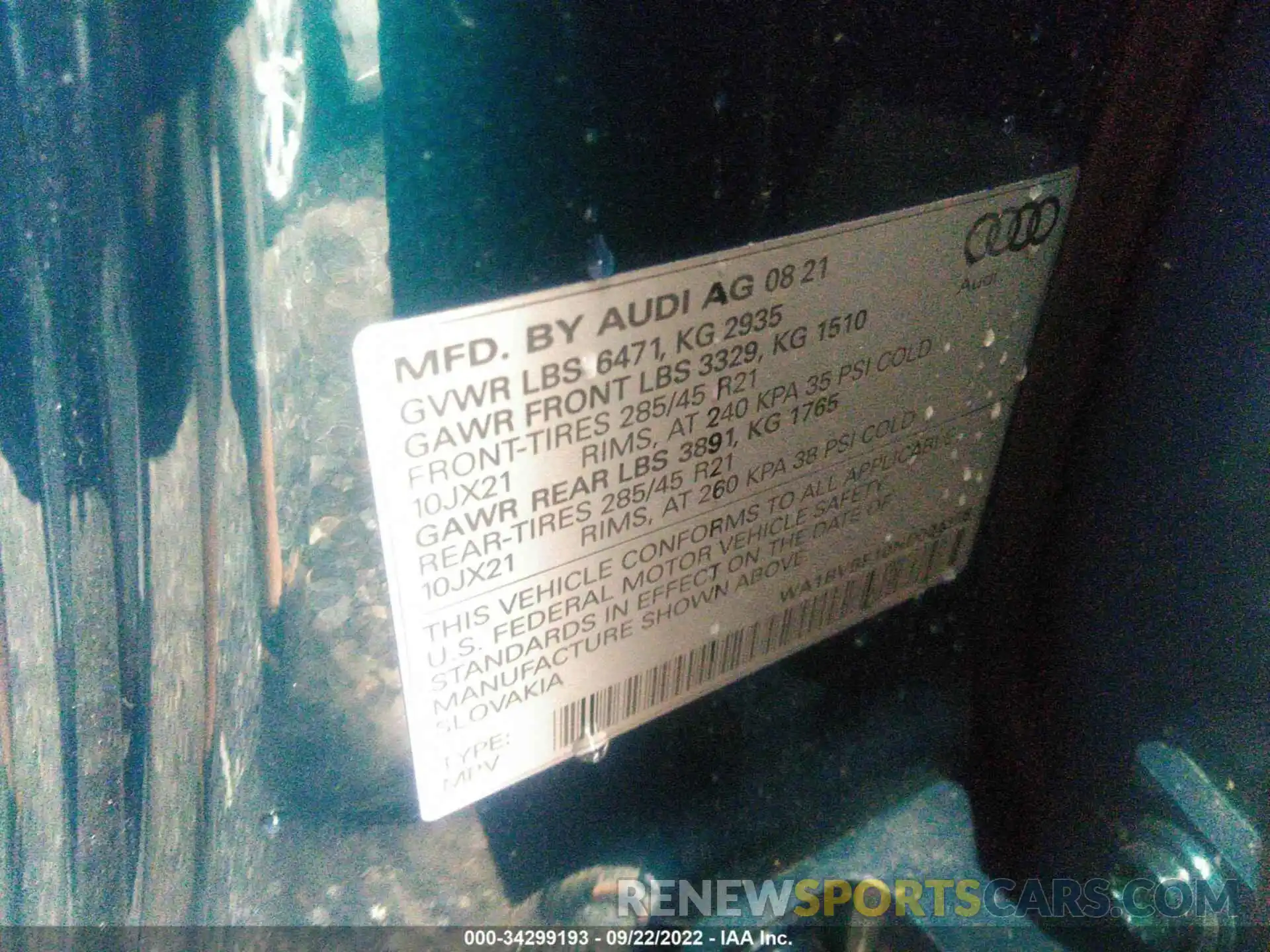 9 Photograph of a damaged car WA1BVBF10ND004355 AUDI Q8 2022