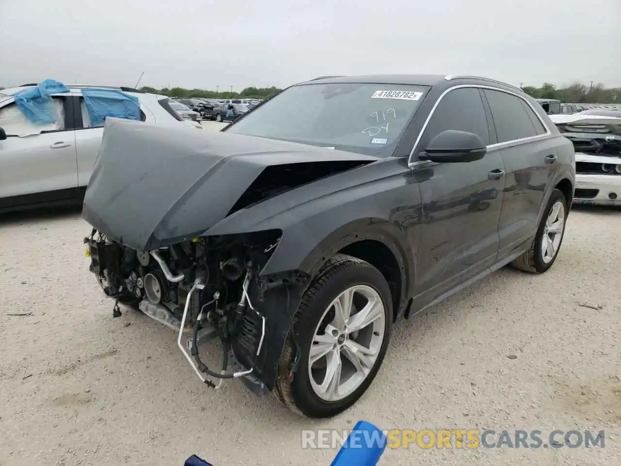 2 Photograph of a damaged car WA1BVBF13ND007251 AUDI Q8 2022