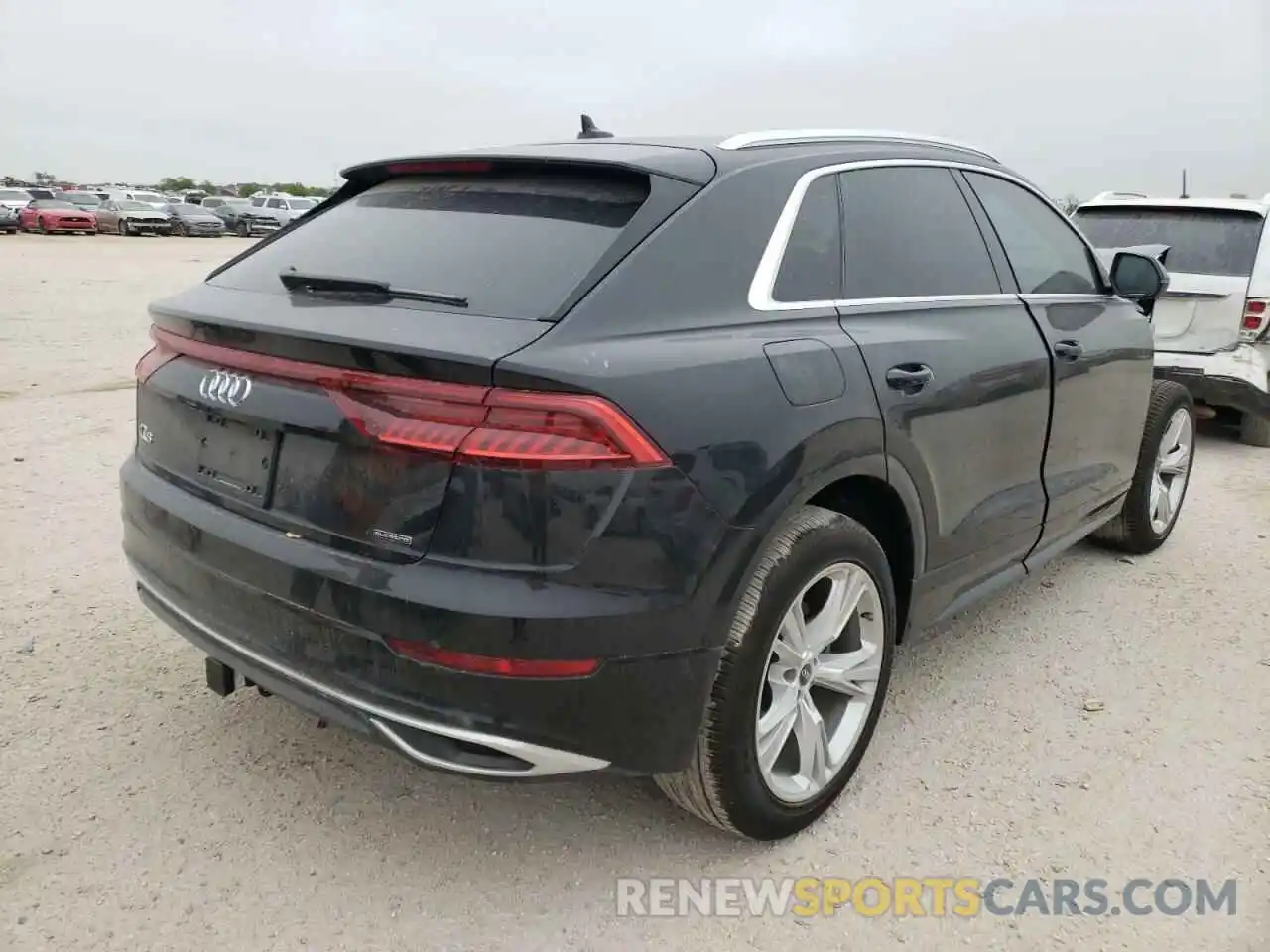 4 Photograph of a damaged car WA1BVBF13ND007251 AUDI Q8 2022