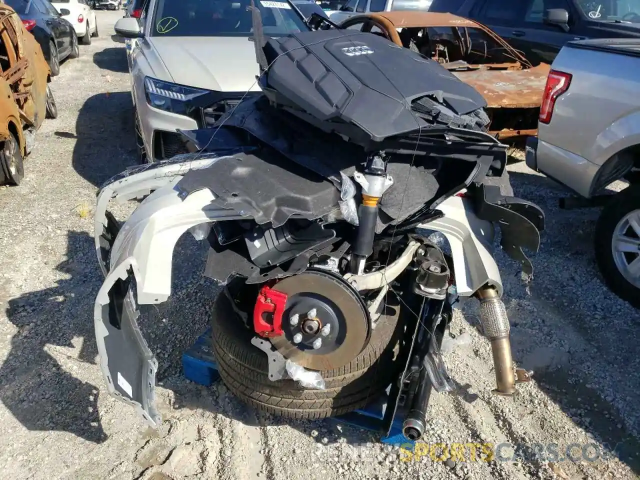 9 Photograph of a damaged car WA1EVBF10ND007141 AUDI Q8 2022