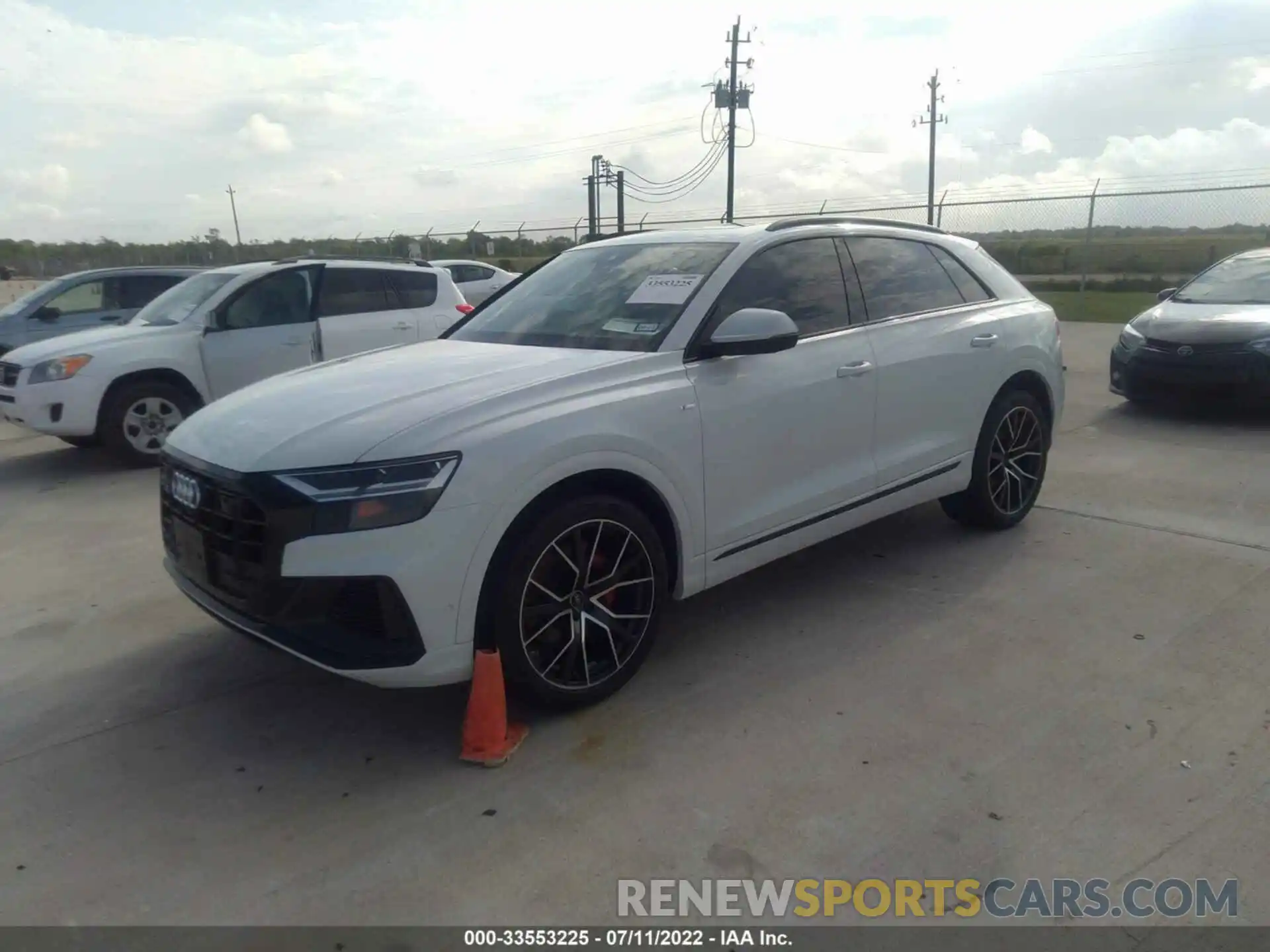 2 Photograph of a damaged car WA1EVBF14ND003626 AUDI Q8 2022