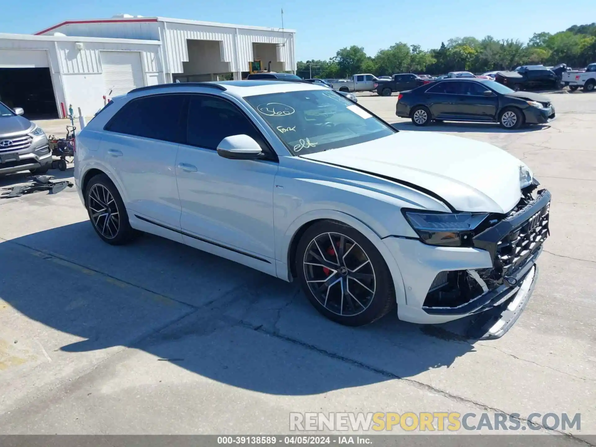 1 Photograph of a damaged car WA1FVBF15ND010461 AUDI Q8 2022