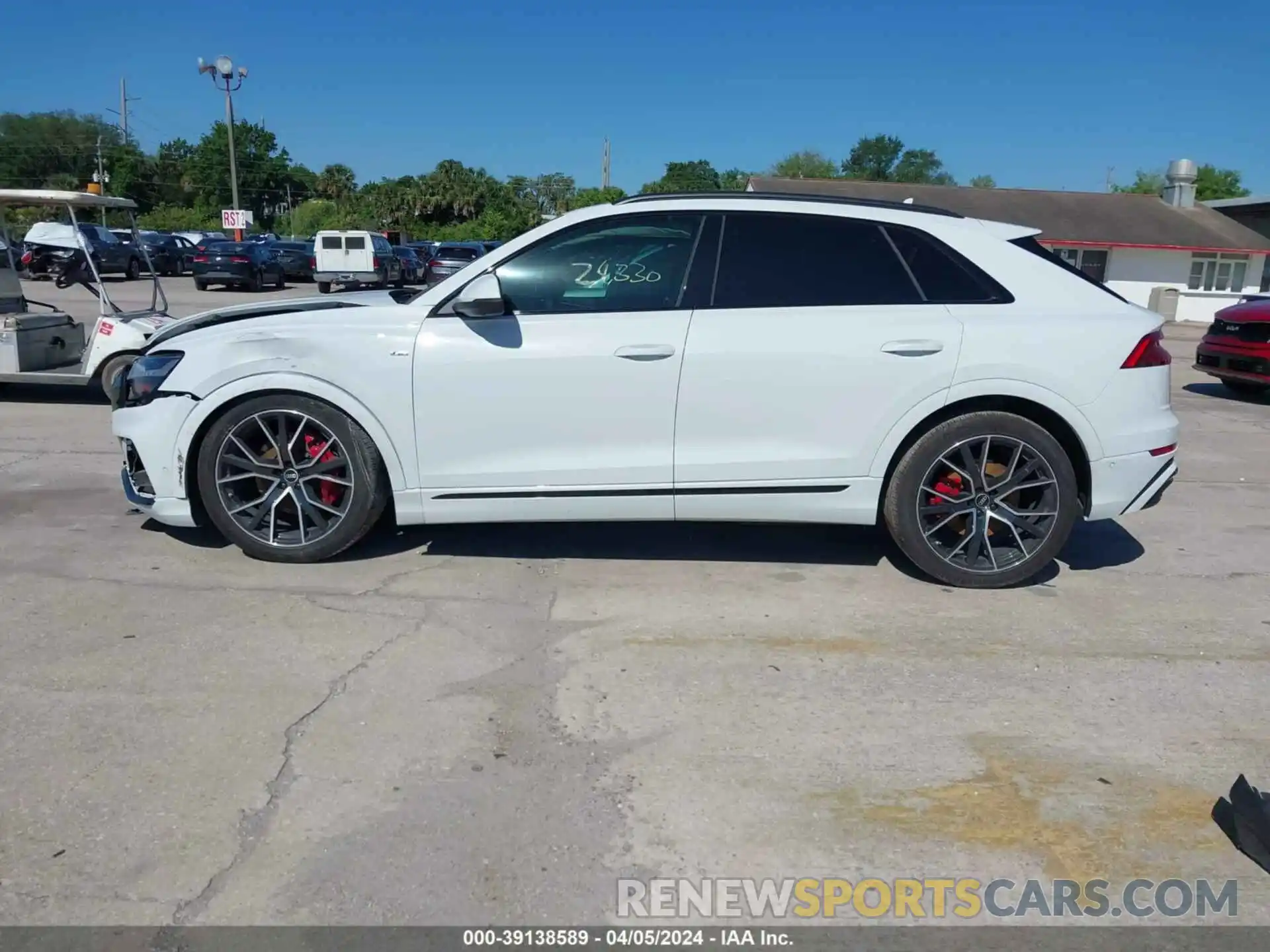 15 Photograph of a damaged car WA1FVBF15ND010461 AUDI Q8 2022