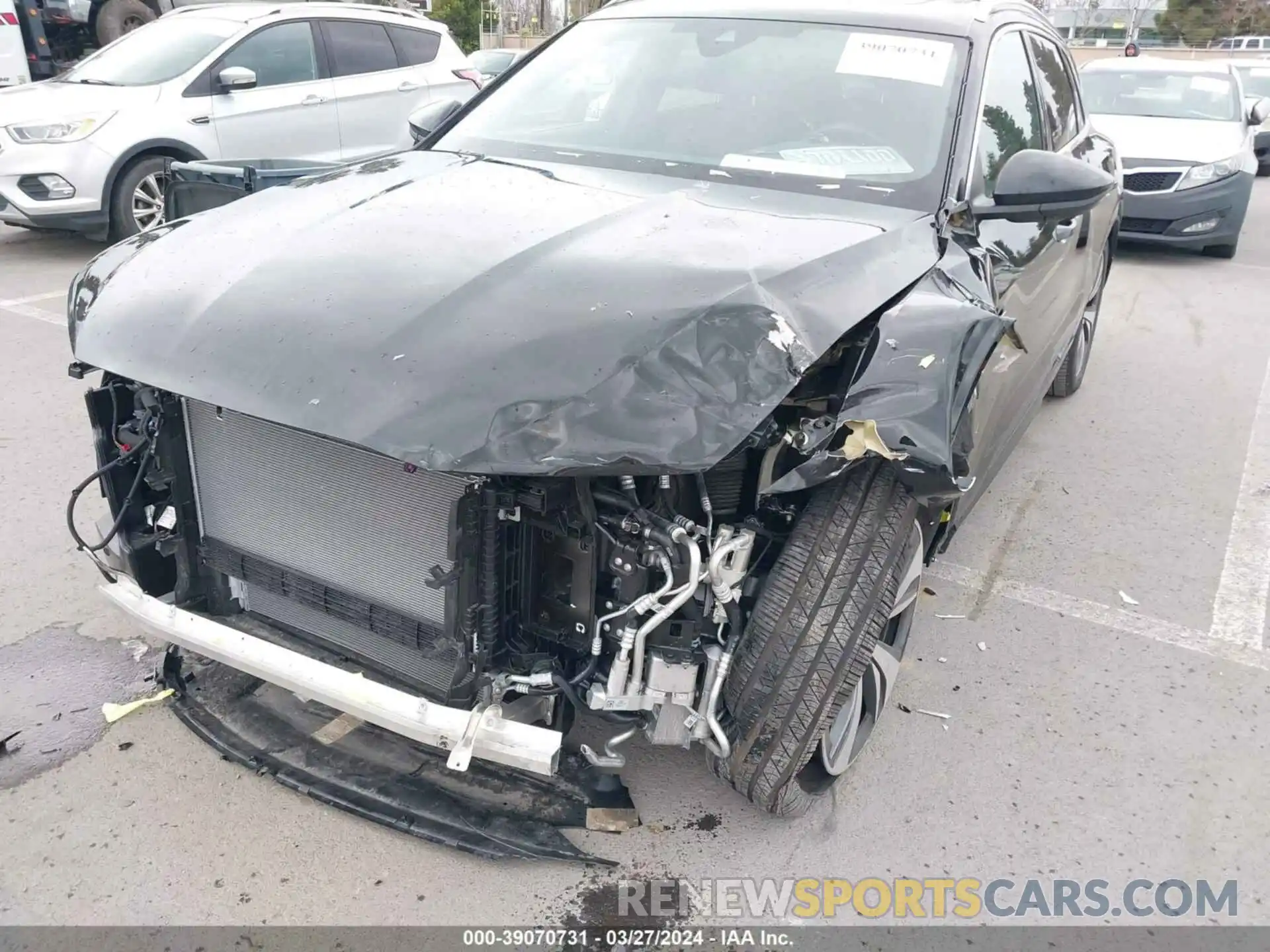 6 Photograph of a damaged car WA15AAGE3RB021334 AUDI Q8 E-TRON 2024