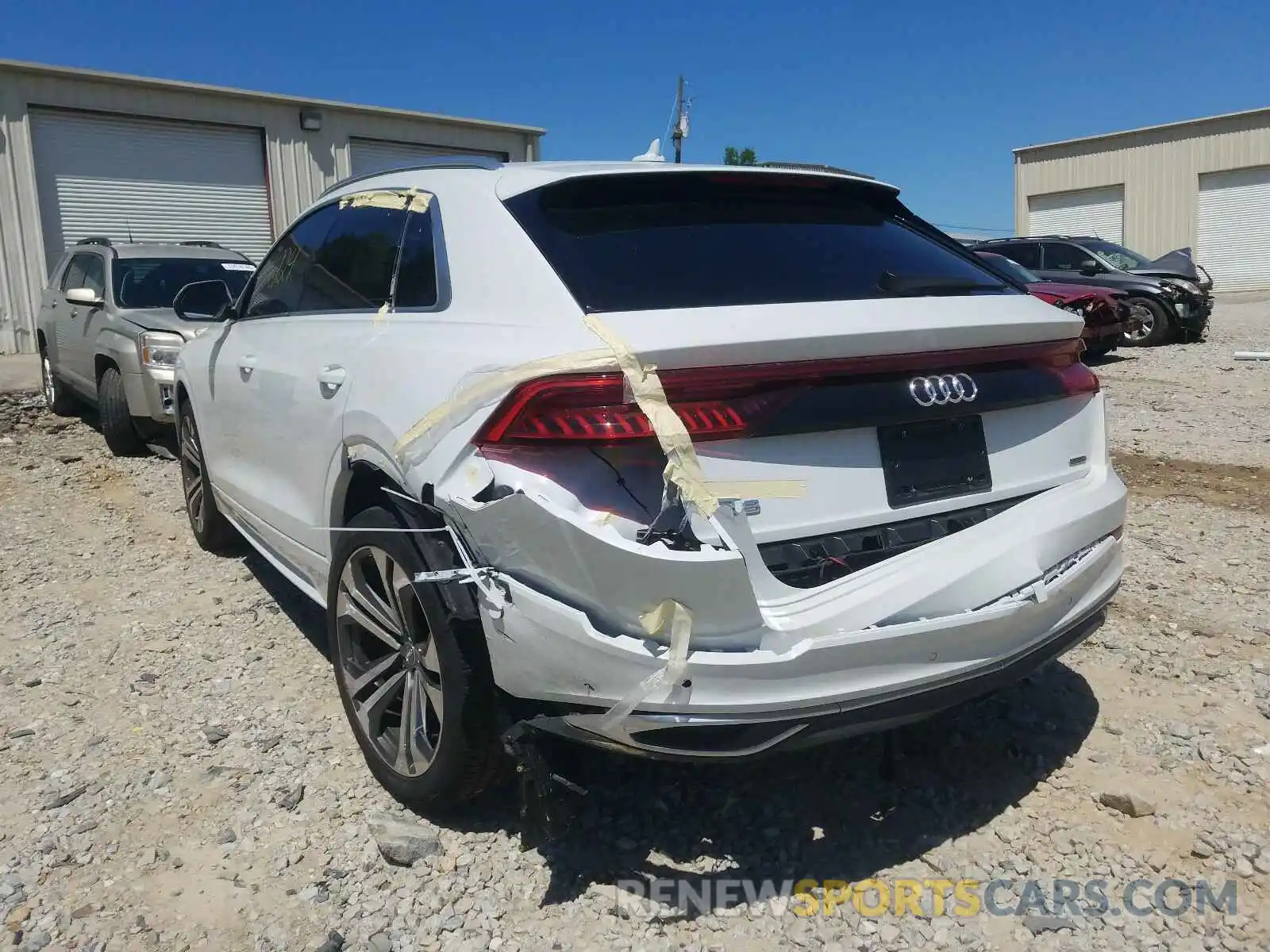 3 Фотография поврежденного автомобиля WA1BVAF17KD030702 AUDI Q8 PREMIUM 2019
