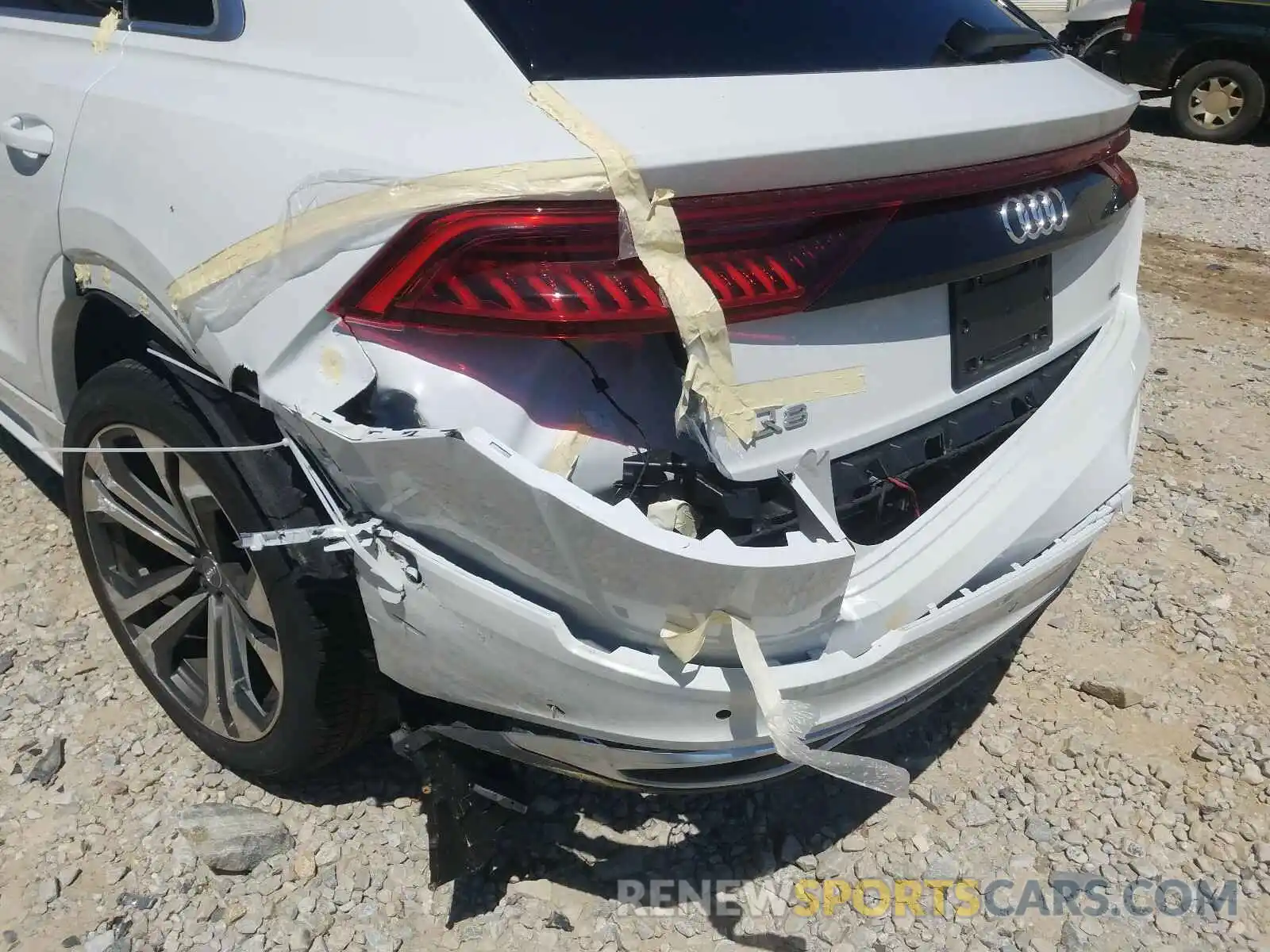9 Фотография поврежденного автомобиля WA1BVAF17KD030702 AUDI Q8 PREMIUM 2019