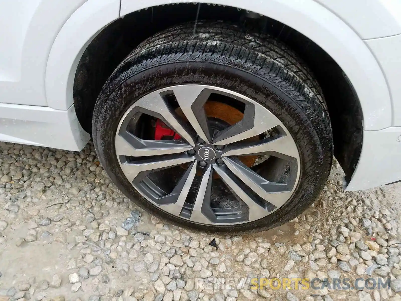 9 Photograph of a damaged car WA1BVAF18KD041157 AUDI Q8 PREMIUM 2019