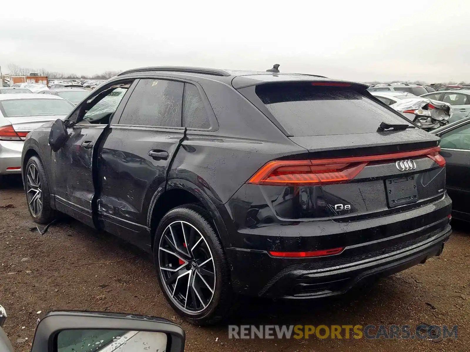 3 Фотография поврежденного автомобиля WA1EVAF10KD036242 AUDI Q8 PREMIUM 2019