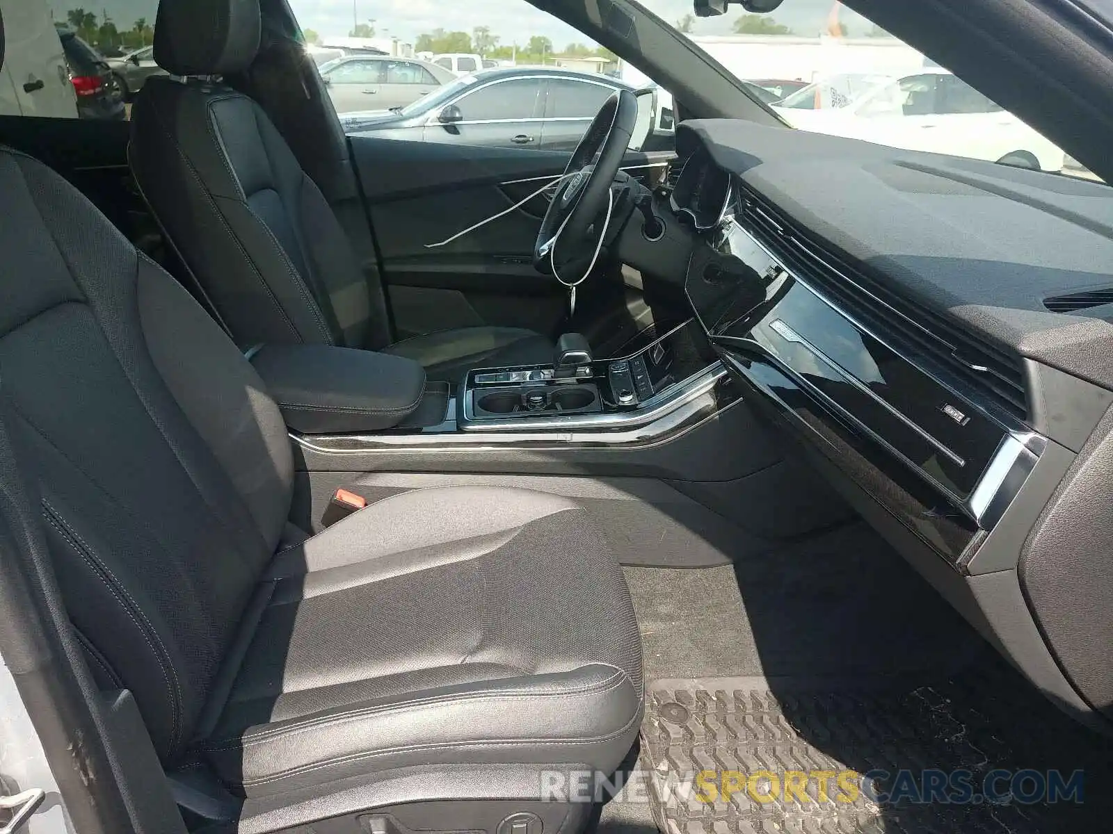 5 Photograph of a damaged car WA1EVAF11KD033236 AUDI Q8 PREMIUM 2019