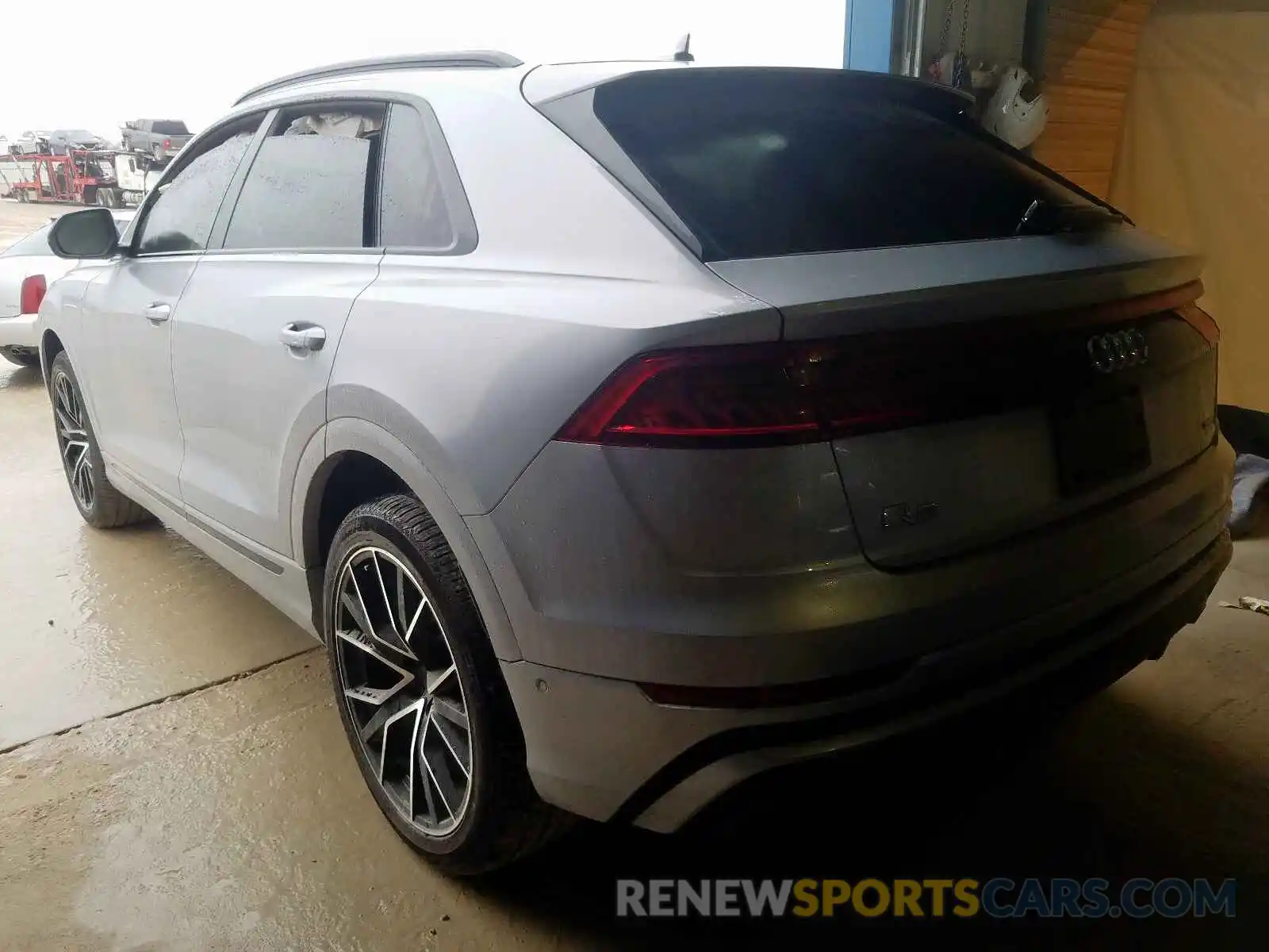 3 Фотография поврежденного автомобиля WA1EVAF1XKD043215 AUDI Q8 PREMIUM 2019