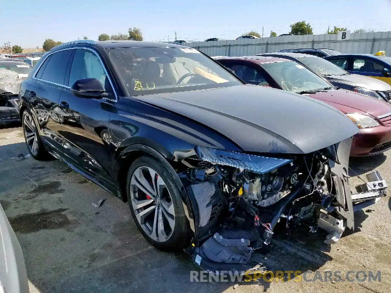 1 Photograph of a damaged car WA1CVAF10KD023028 AUDI Q8 PRESTIG 2019