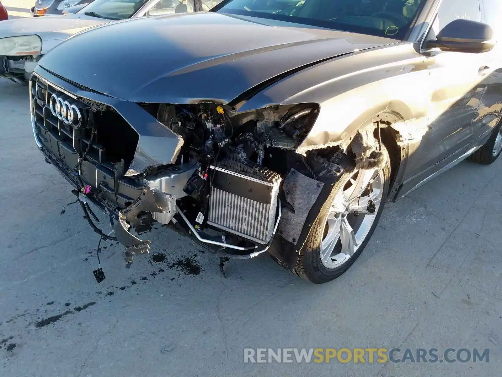 9 Photograph of a damaged car WA1CVAF19KD020452 AUDI Q8 PRESTIG 2019