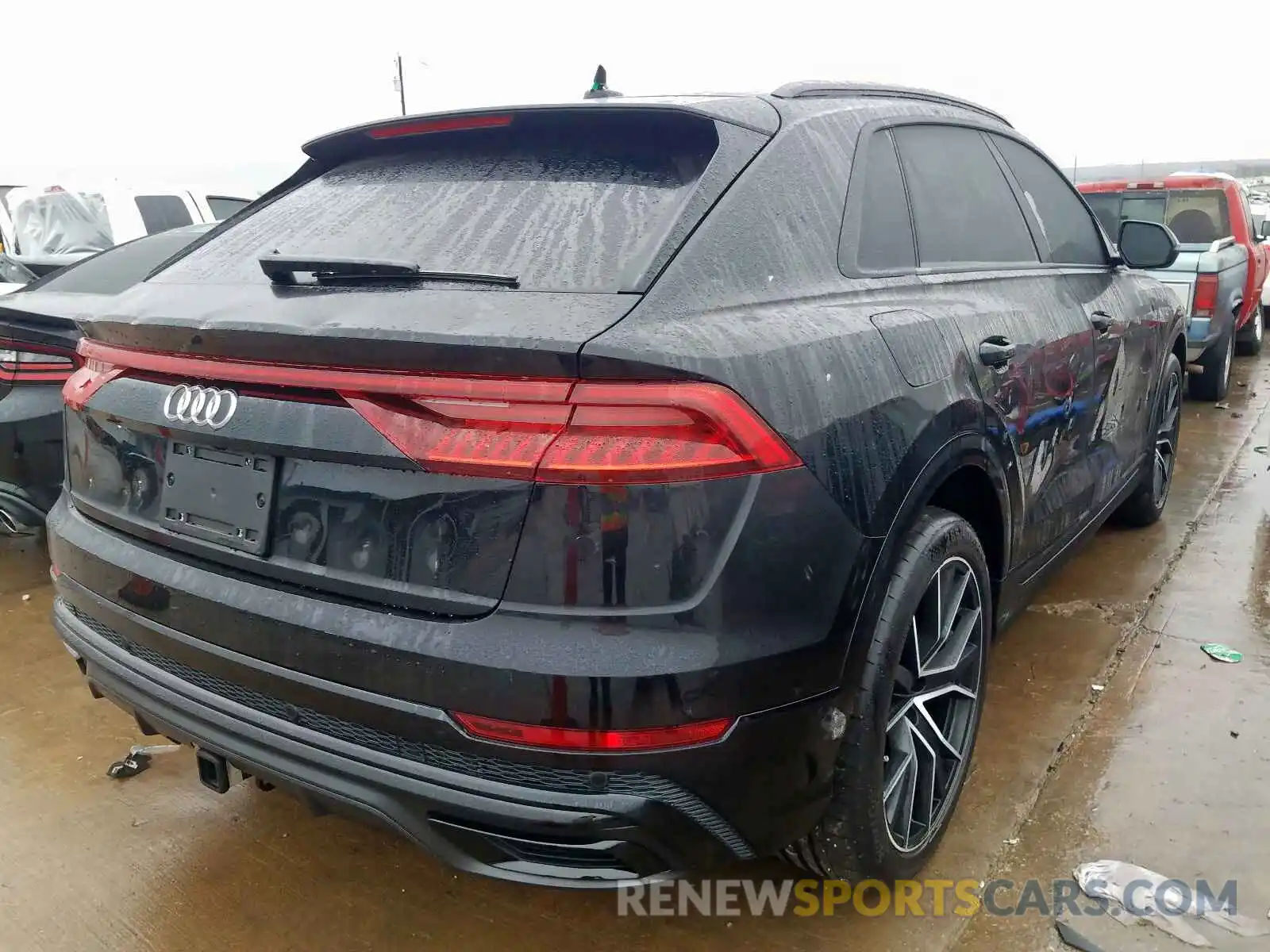 4 Фотография поврежденного автомобиля WA1FVAF18KD035585 AUDI Q8 PRESTIG 2019