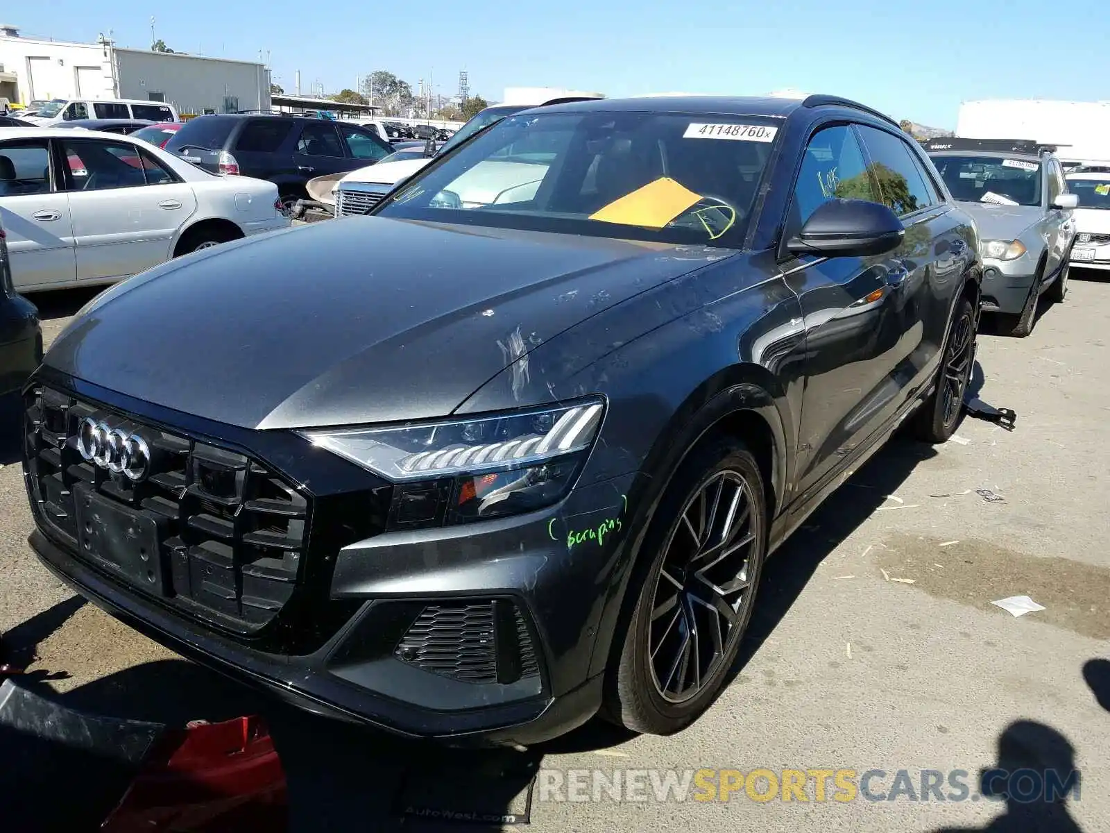 2 Фотография поврежденного автомобиля WA1FVAF19KD022330 AUDI Q8 PRESTIG 2019