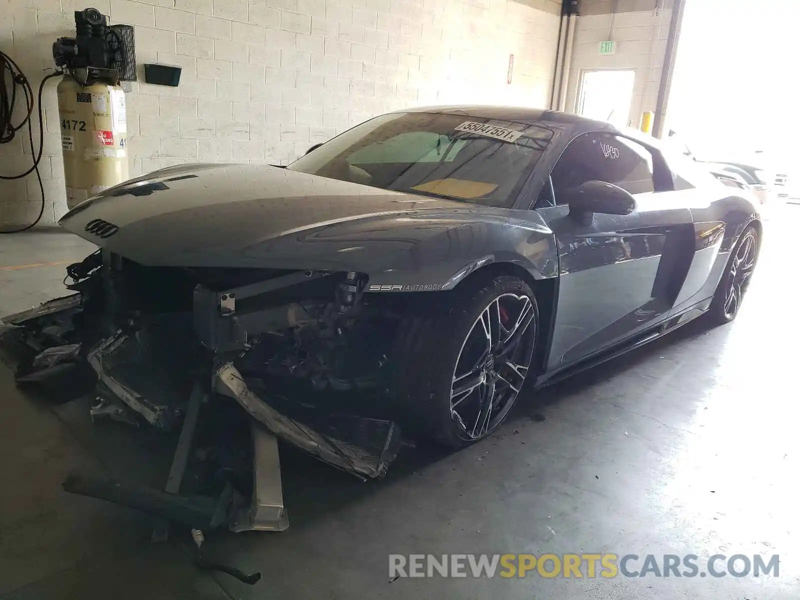 2 Photograph of a damaged car WUAKBAFX0L7900554 AUDI R8 2020