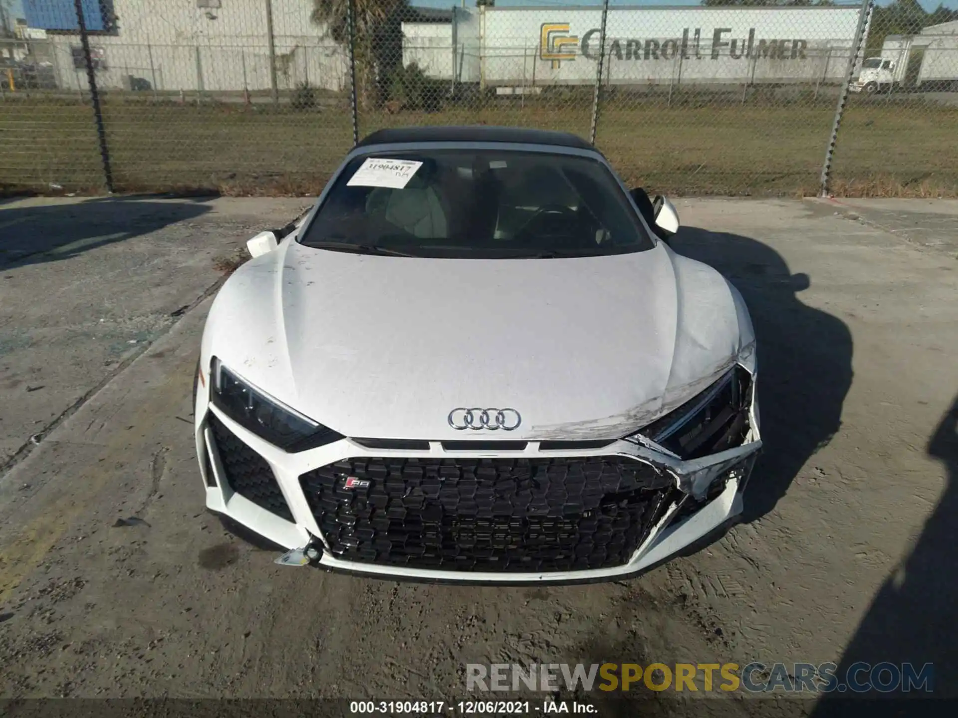 6 Photograph of a damaged car WUAVECFX5L7900176 AUDI R8 SPYDER 2020